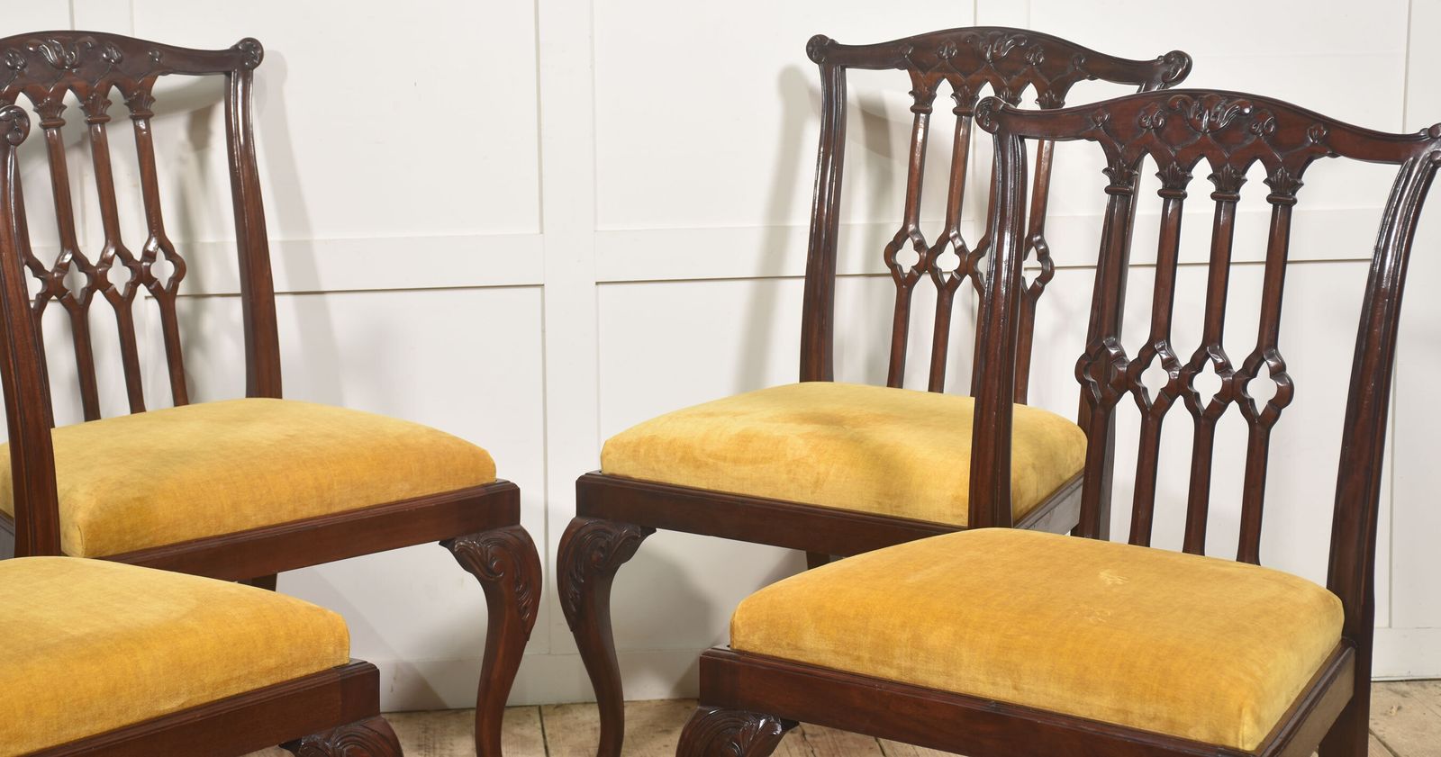 Set Of Four George II Style Mahogany Dining Chairs photo vintage