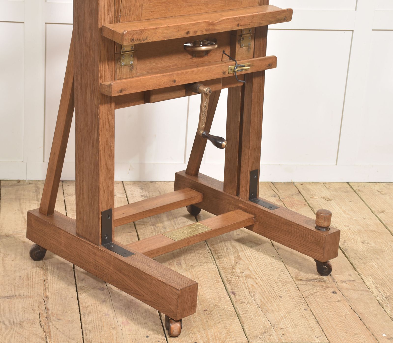 Home Decor Winsor & Newton Oak Studio Easel photo