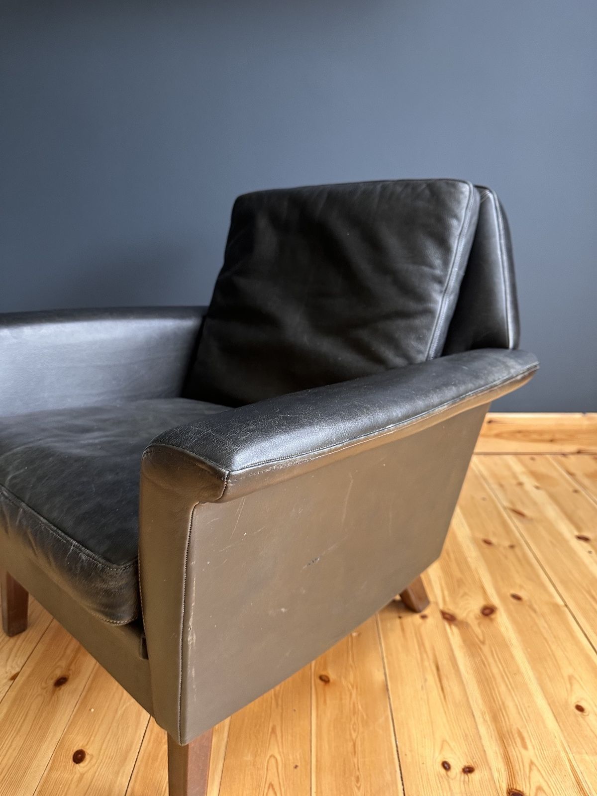 Mid Century Danish Lounge Armchair In Black Leather photo furniture