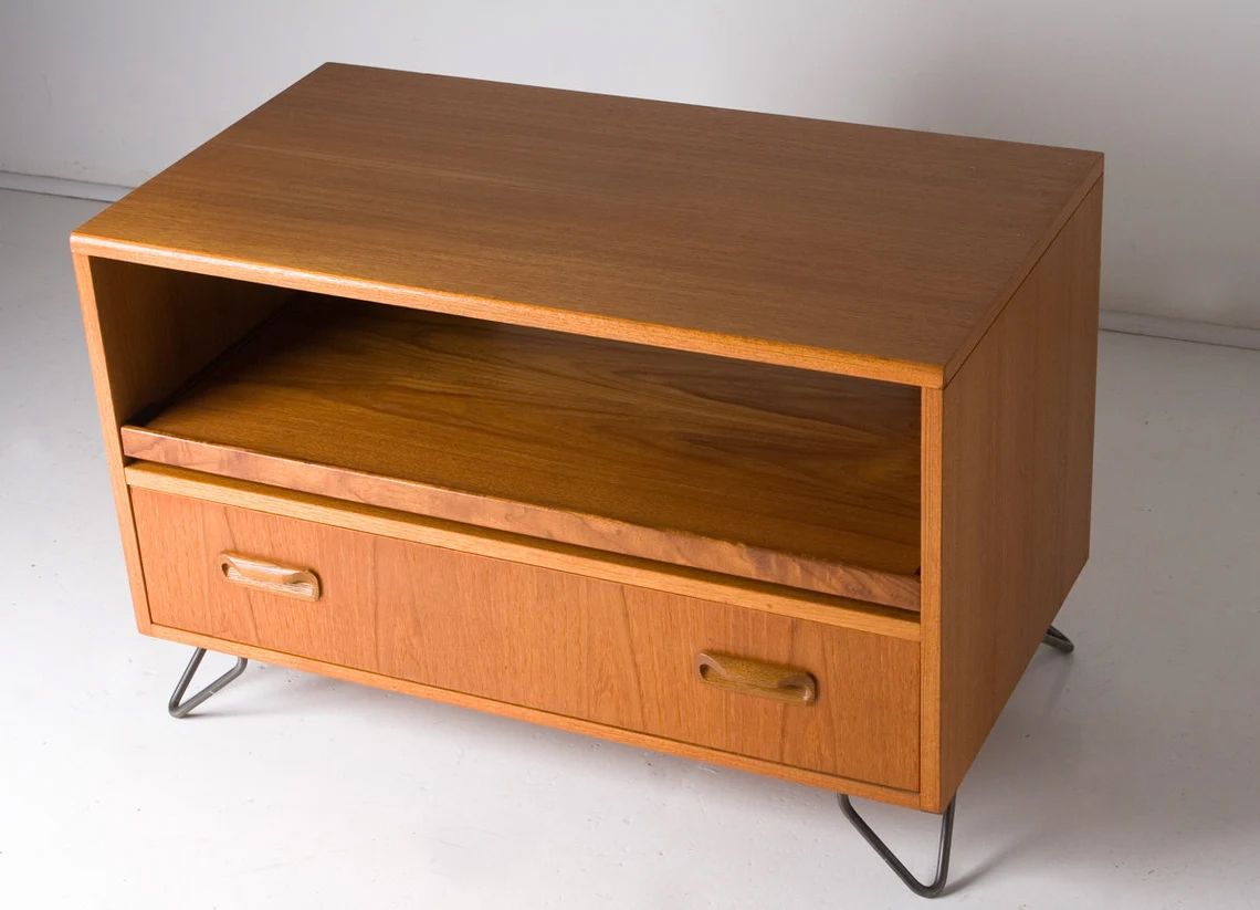 G Plan Fesco 1970s Mid Century Retro Teak Tv Media Cabinet Stand photo vinterior