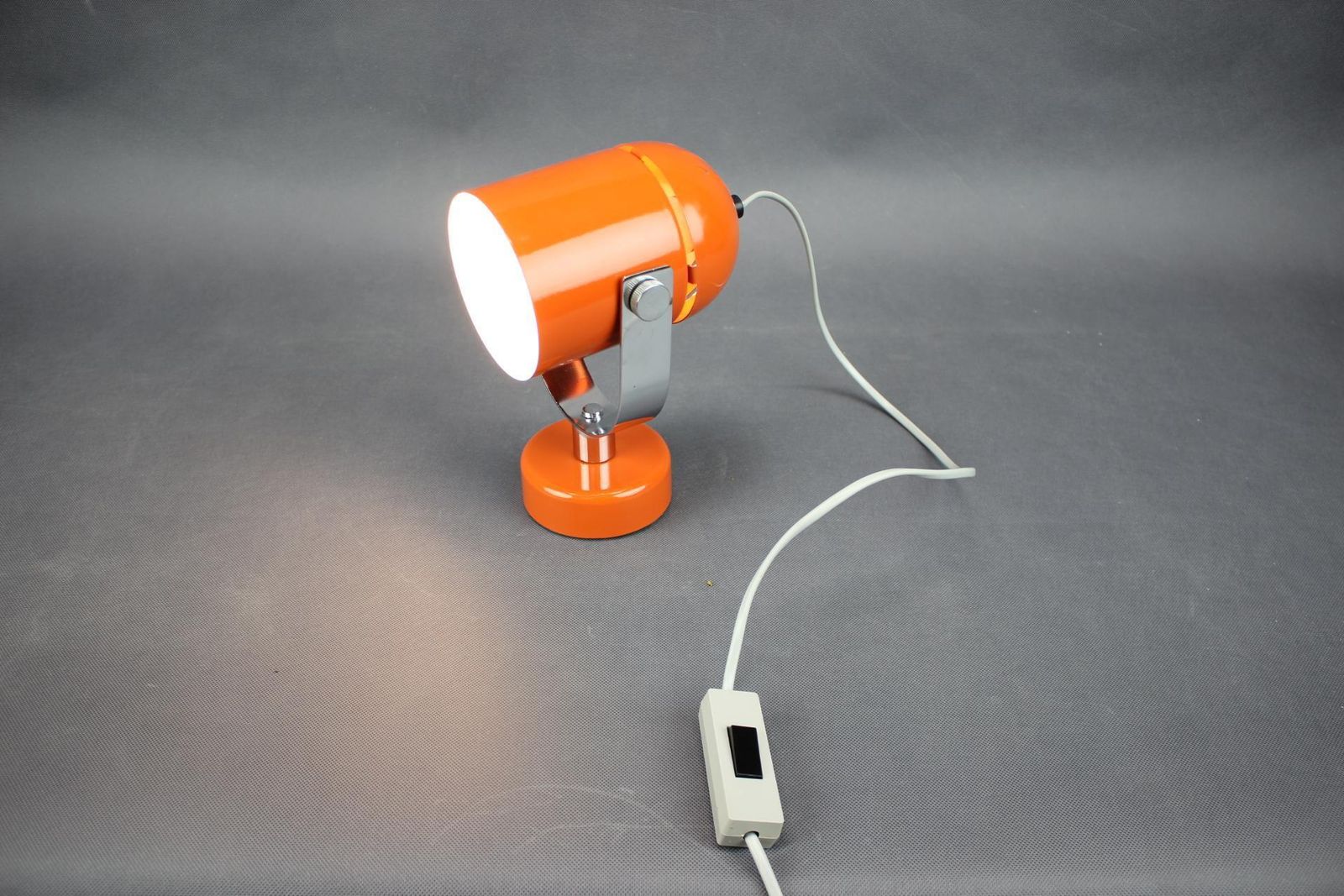 Oranje metalen en chromen lamp uit de jaren 1970 van Stanislav Indra, Tsjecho-Slowakije photo vinterior