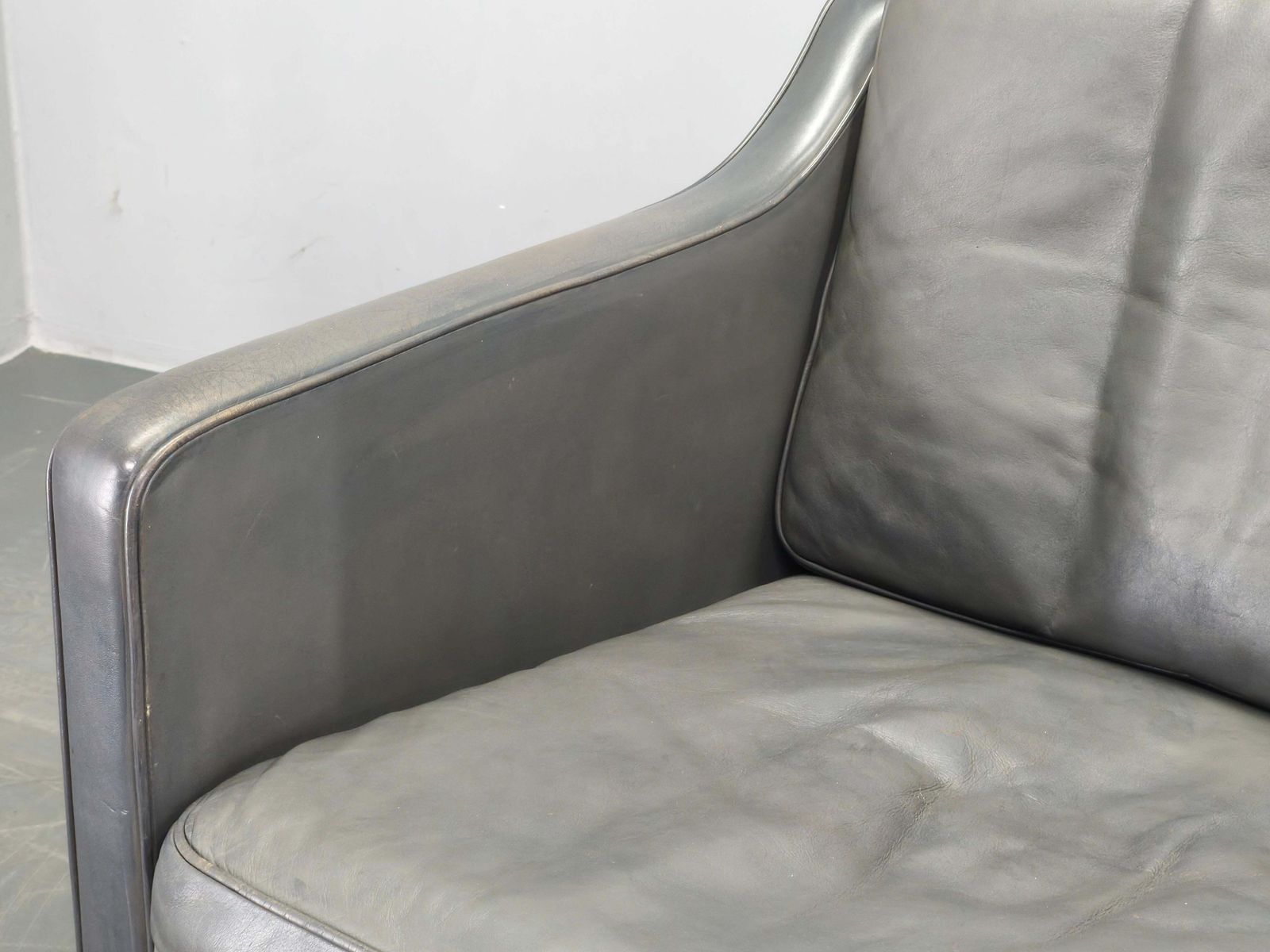Meubels Paar lederen lounge chairs van Børge Mogensen voor Fredericia, jaren 1970 photo
