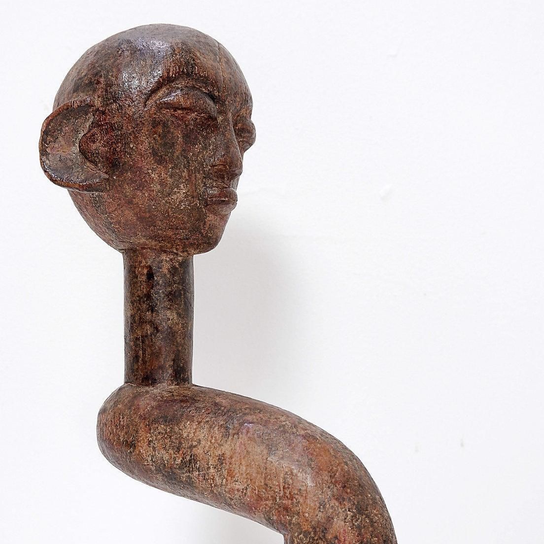 African Carved Wooden Statue, Tribal Art From Congo, 20th Century photo vinterior