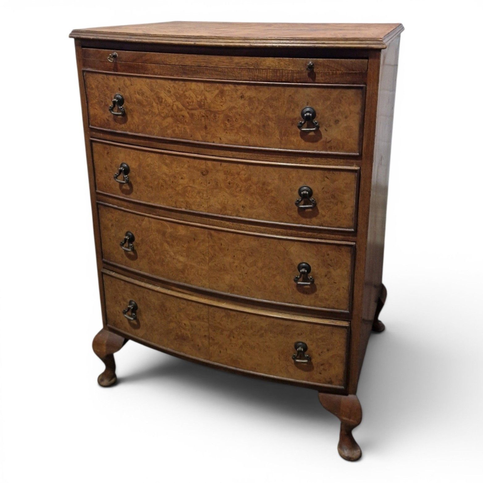 Walnut Bow Front Chest 4 Drawers Brush Slide Cabriole Legs Antique Style