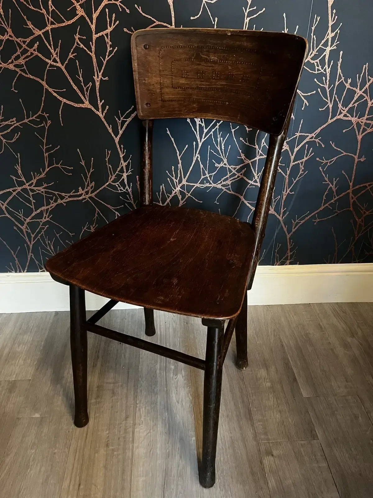 Antique Set Of 6 Bentwood Dining Chairs – Mundus & J. & J. Kohn Ltd (1914–1922)