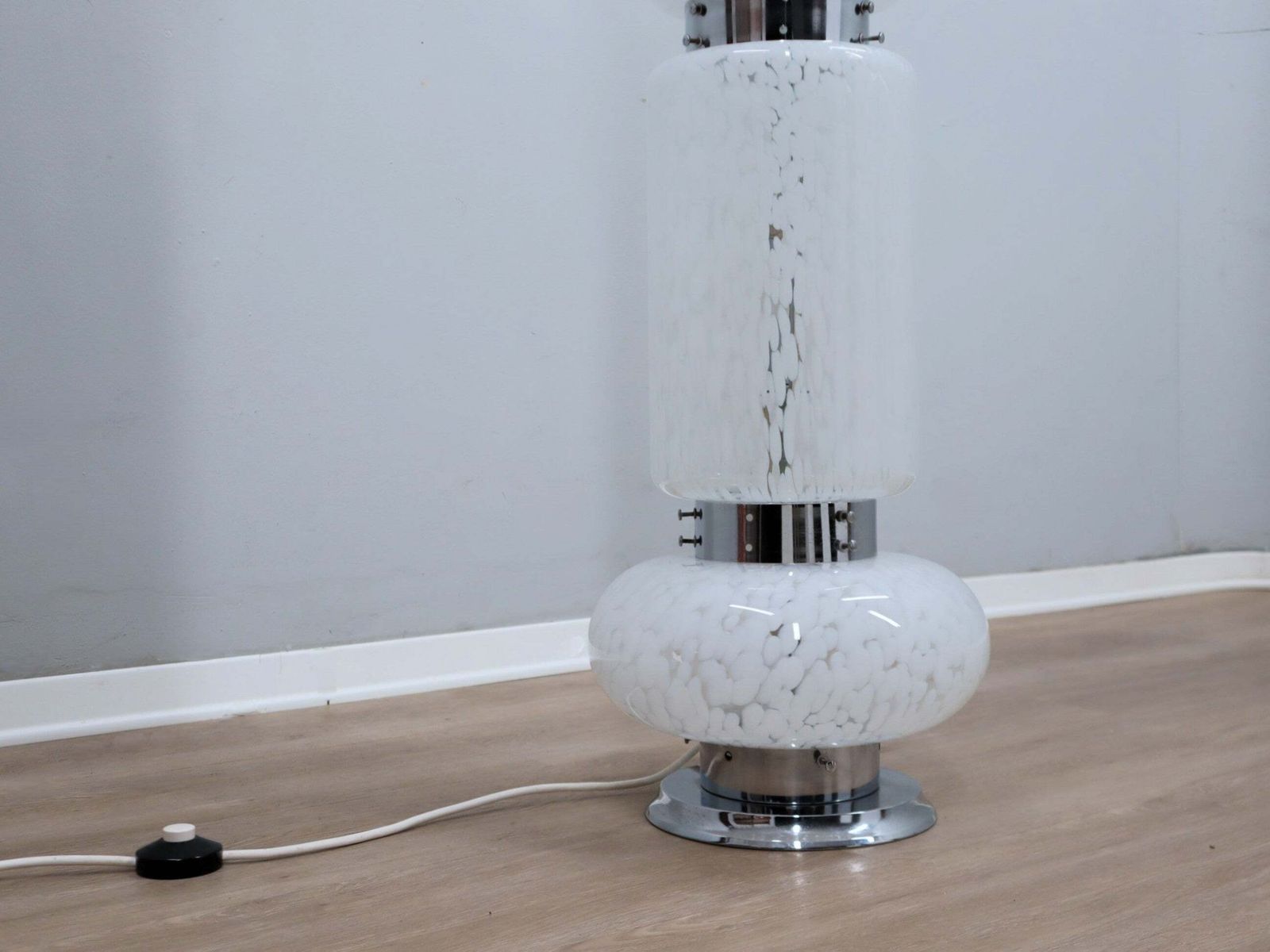 Murano Glass Totem Floor Lamp Av Mazzega 1960s photo 1600.0
