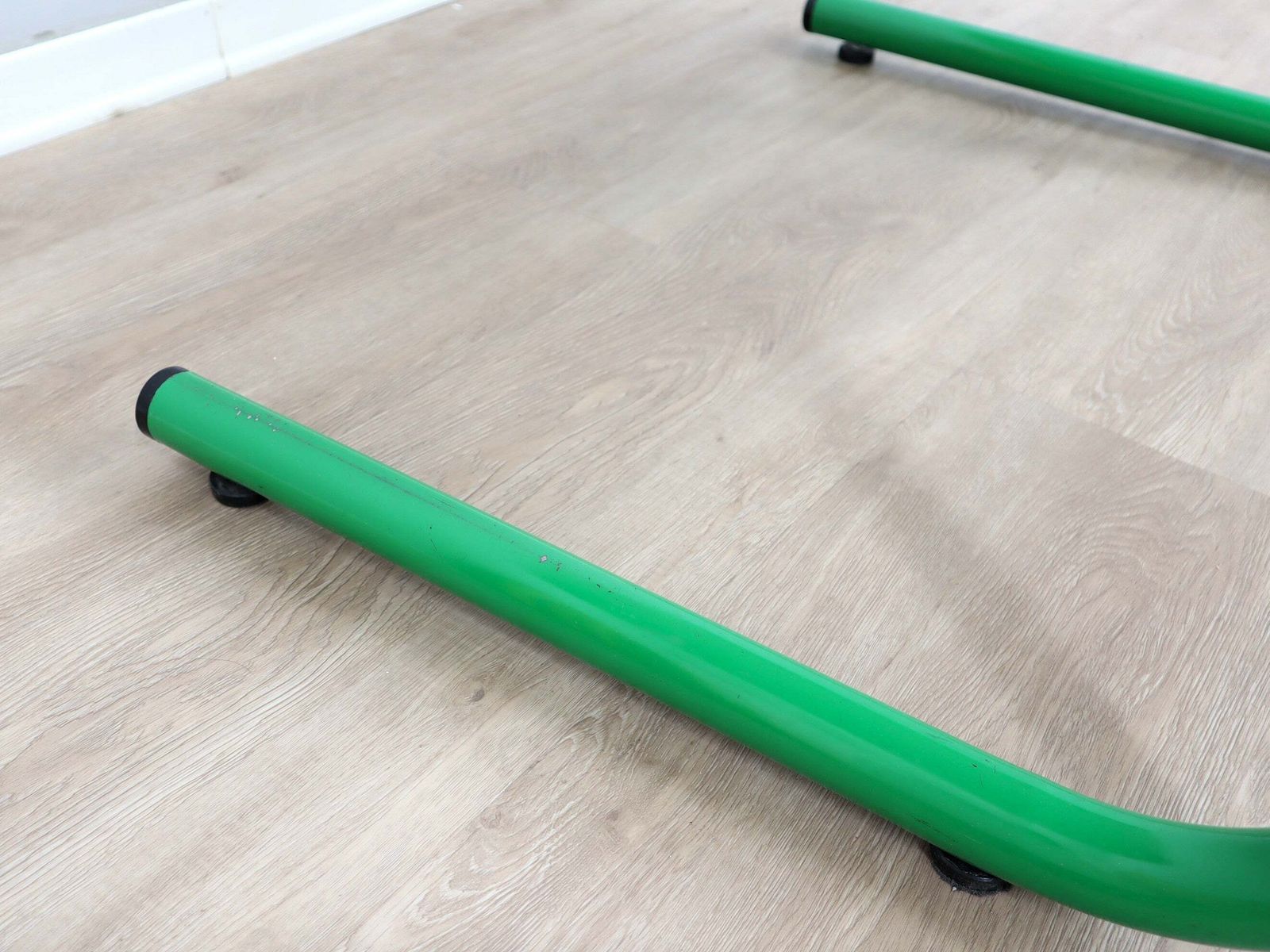 photo vinterior 1960s Bieffeplast Vintage Green Metal Frame Desk