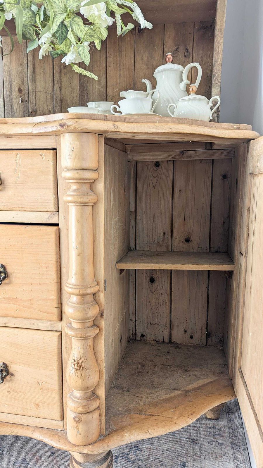 Wonderful Vintage, Rustic, Country Farm House, Pine Welsh Dresser photo buy