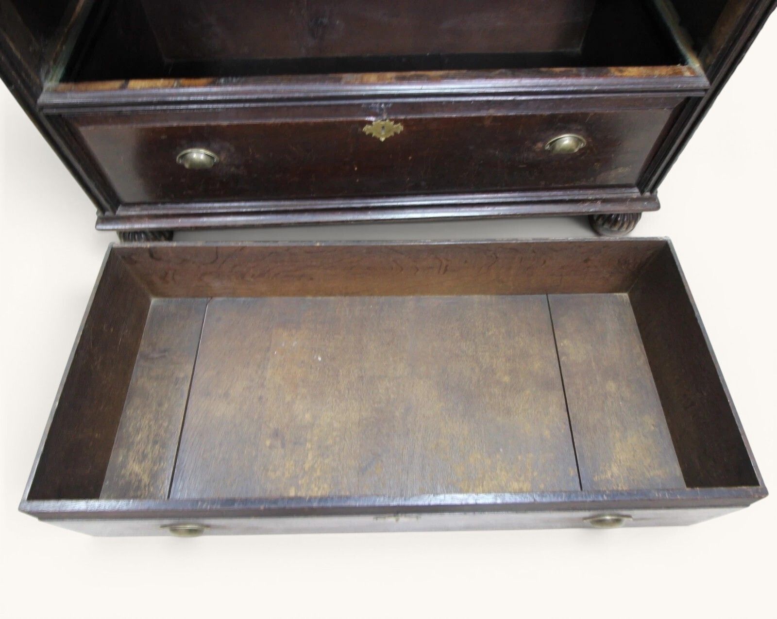 695.0 A Large Antique Solid Oak Chest Of Drawers photo