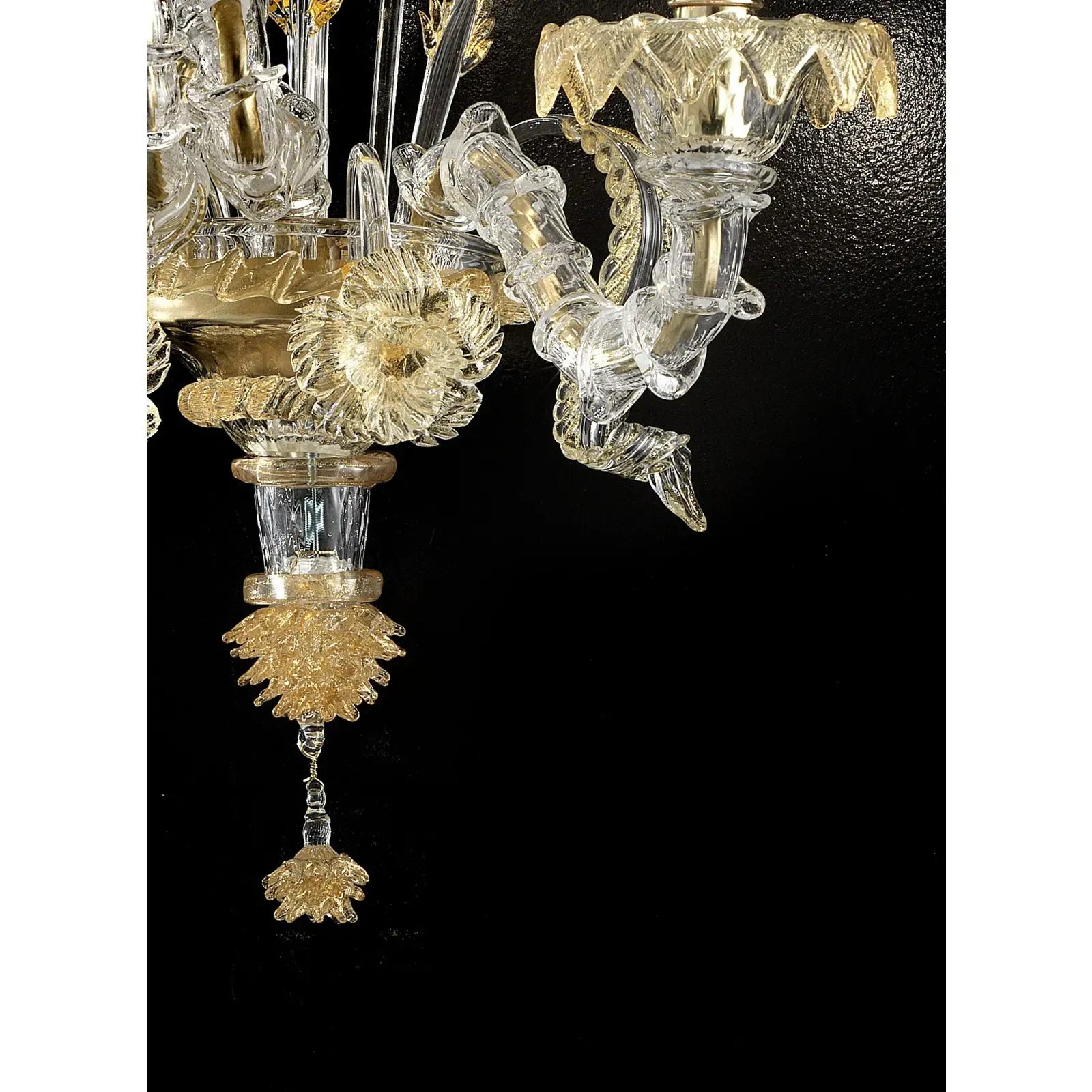 Italian Murano Glass Ca’ Rezzonico – Handcrafted Gold Floral Motif Design photo Lighting