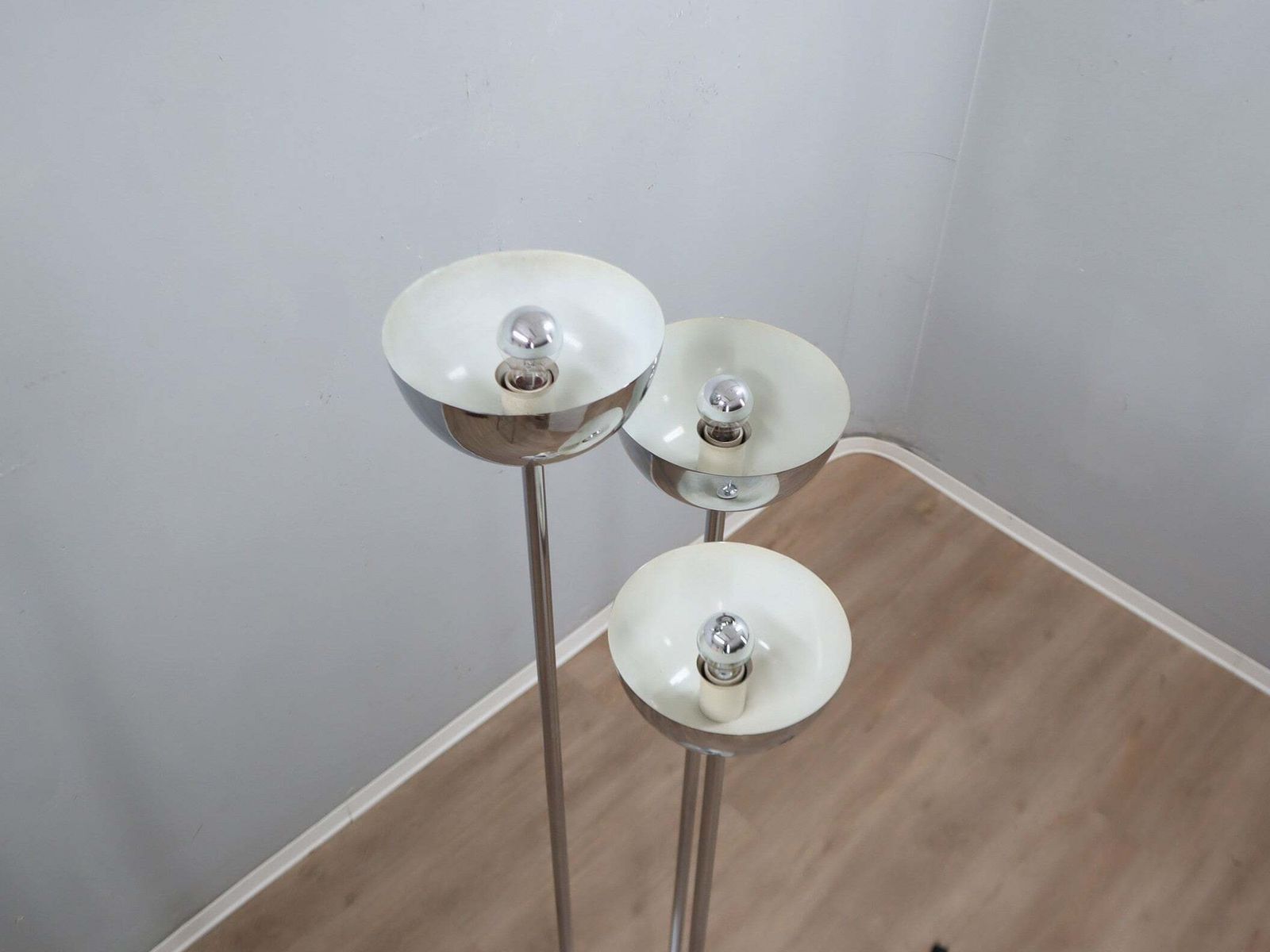Lamperti vloerlamp met 3 kolommen, verchroomd, Space Age Italiaans design, jaren 1970 photo 1350.0