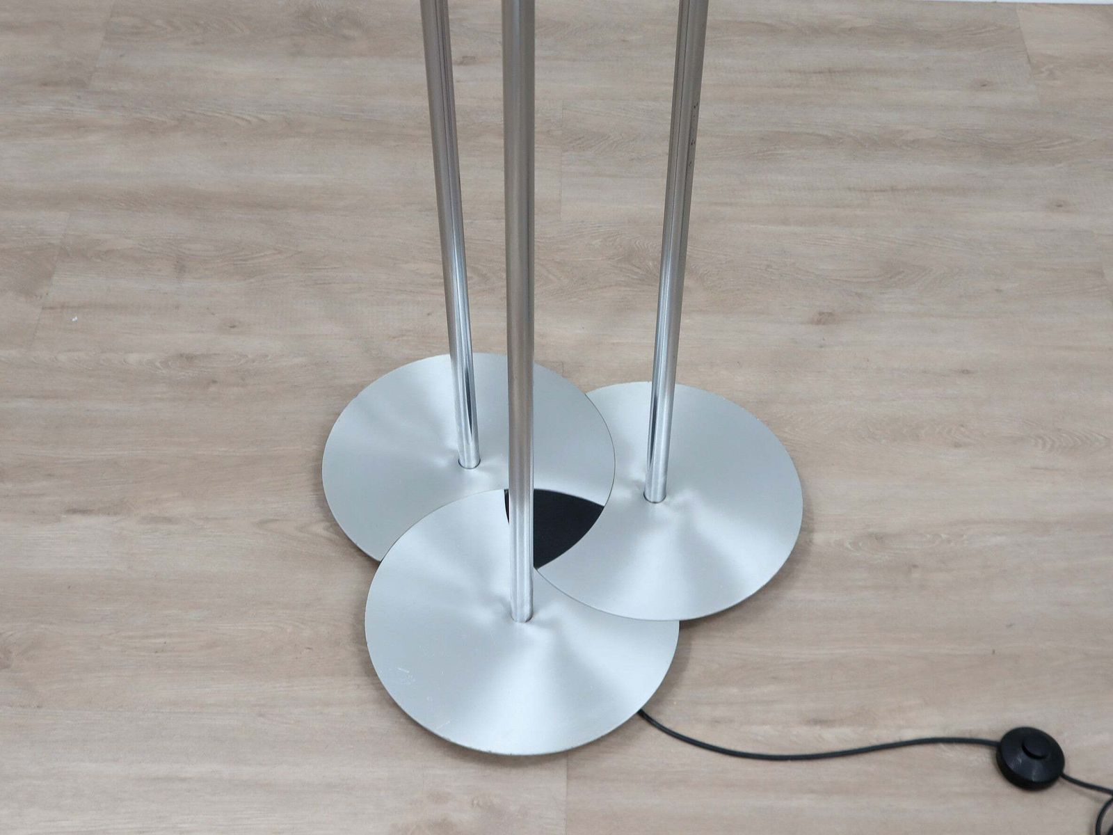 photo vinterior Lamperti vloerlamp met 3 kolommen, verchroomd, Space Age Italiaans design, jaren 1970
