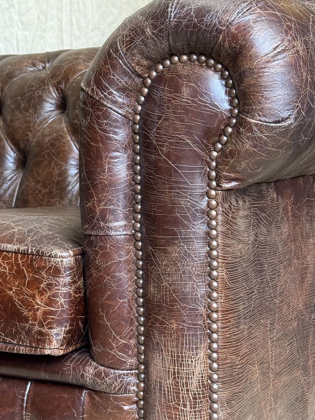 Cracked Faux Leather Upholstered 3 Seater Chesterfield Sofa photo furniture