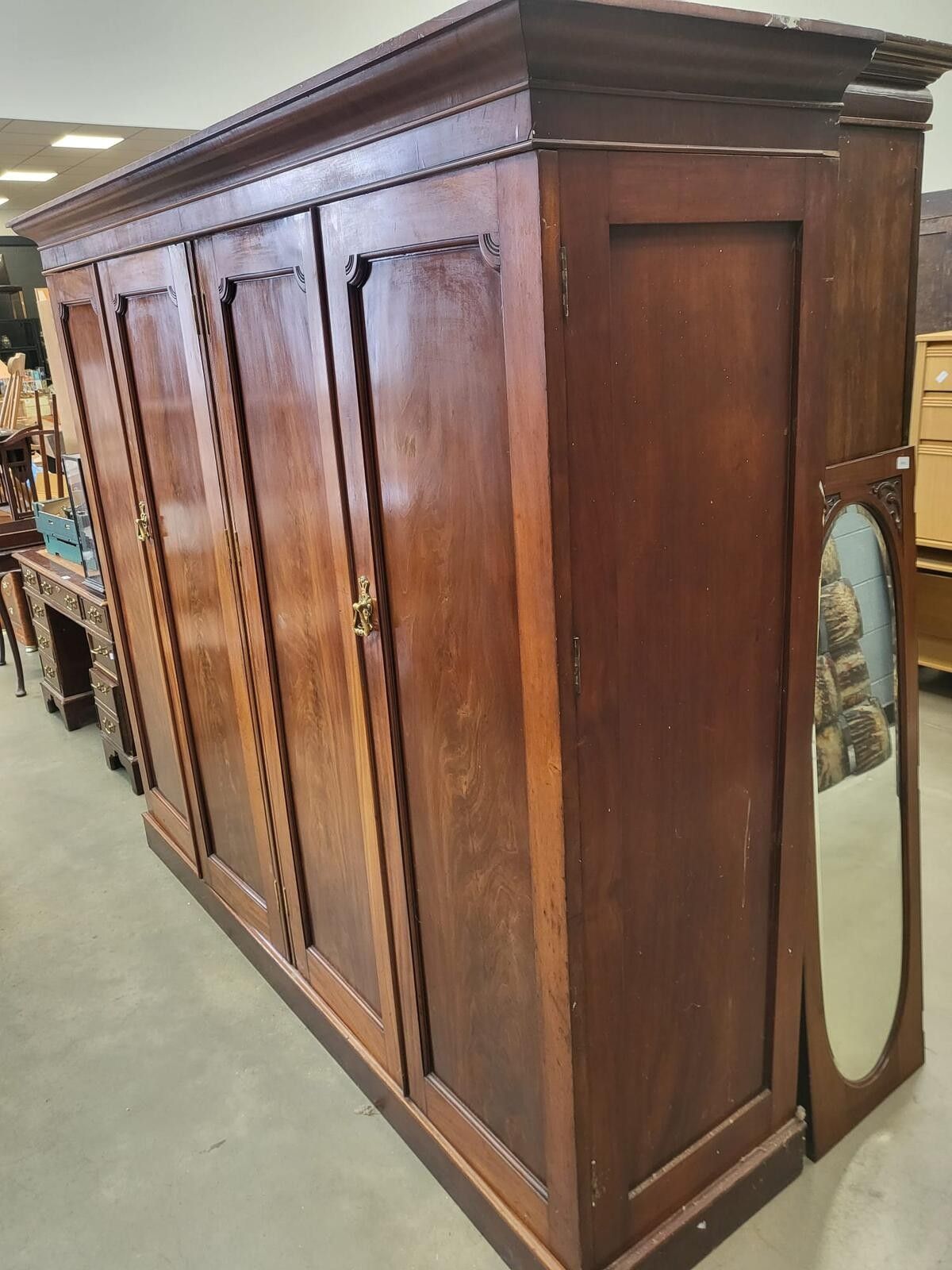 Furniture Antique 4 Door Mahogany Breakdown Wardrobe Bedroom photo
