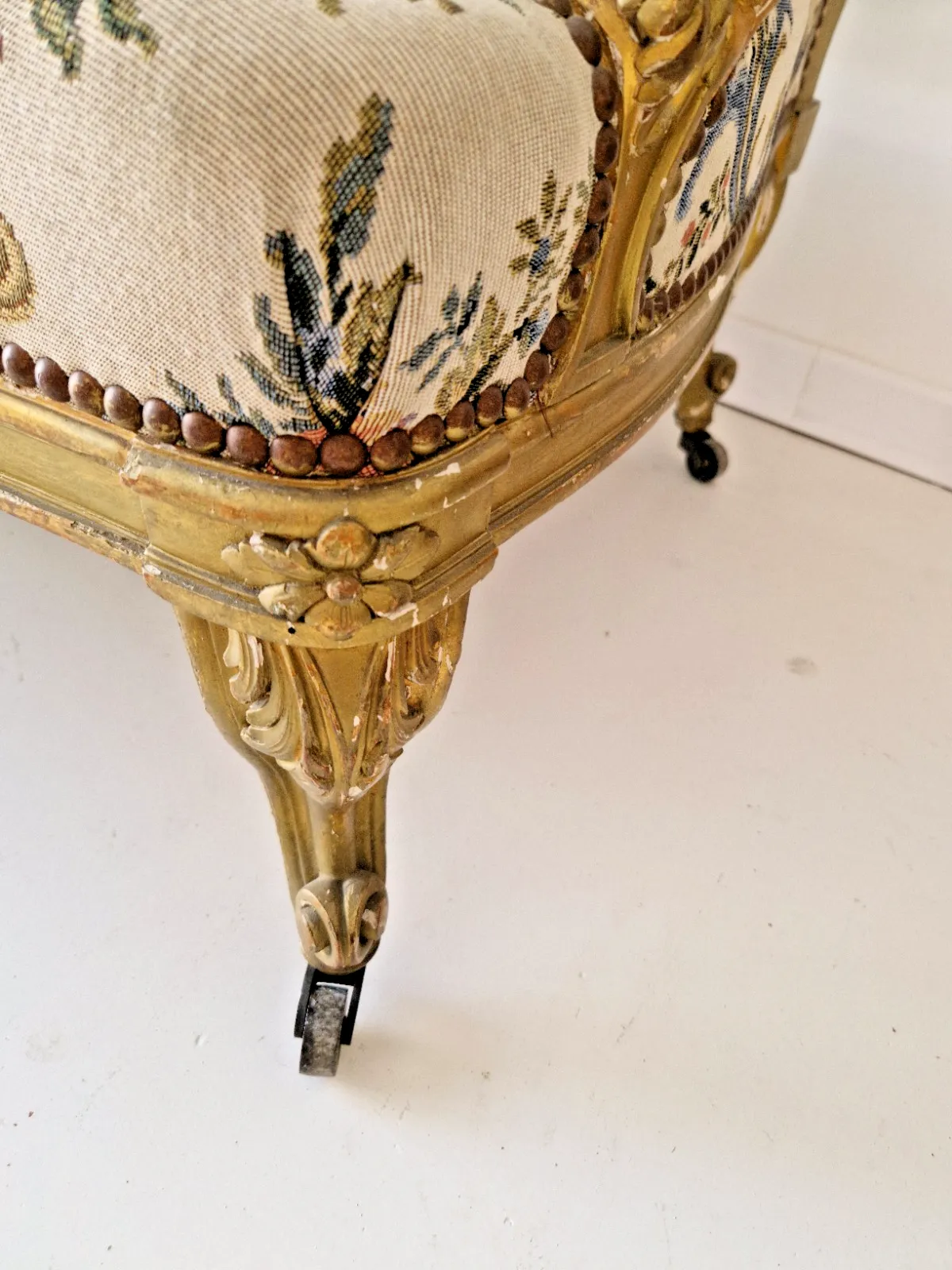 Antique French Sofa And Chairs Living Room Set 5 Piece 19th Century Chateau photo vintage
