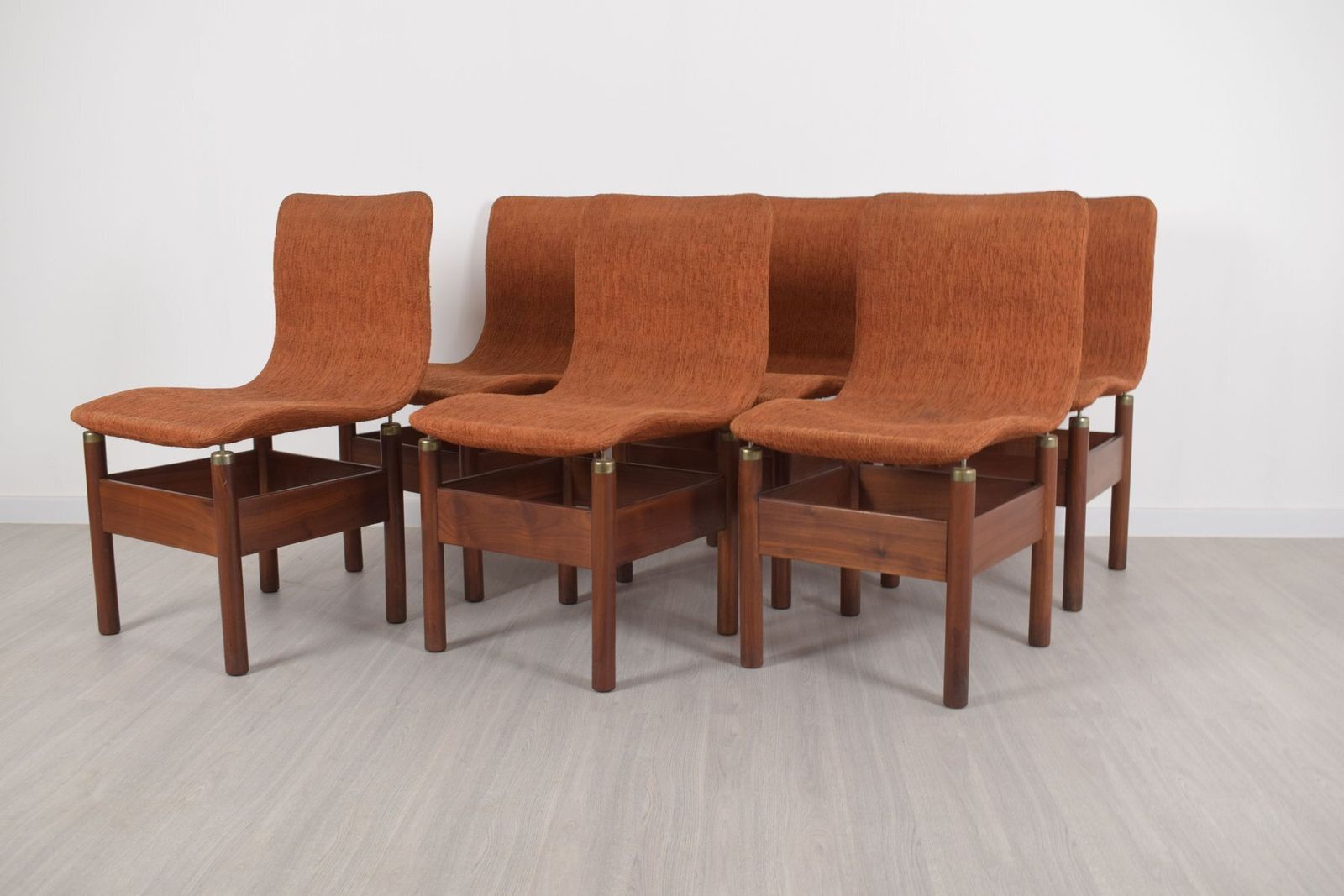 photo for sale Chelsea Chairs By Vittorio Introini For Saporiti, 1960, Set Of 6