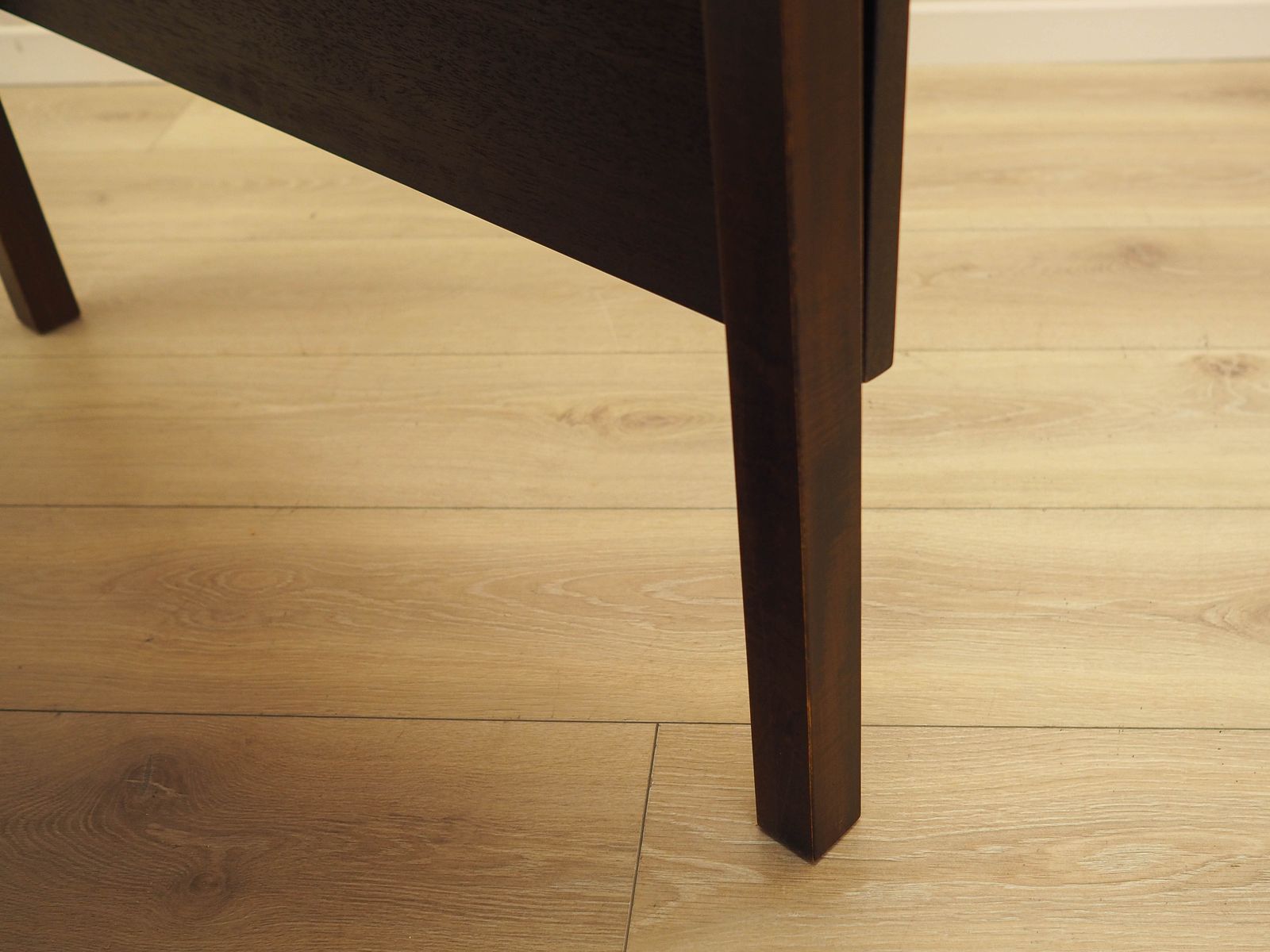 1449.0 Eiken tafel, Deens design, jaren 1970, gemaakt in Denemarken photo