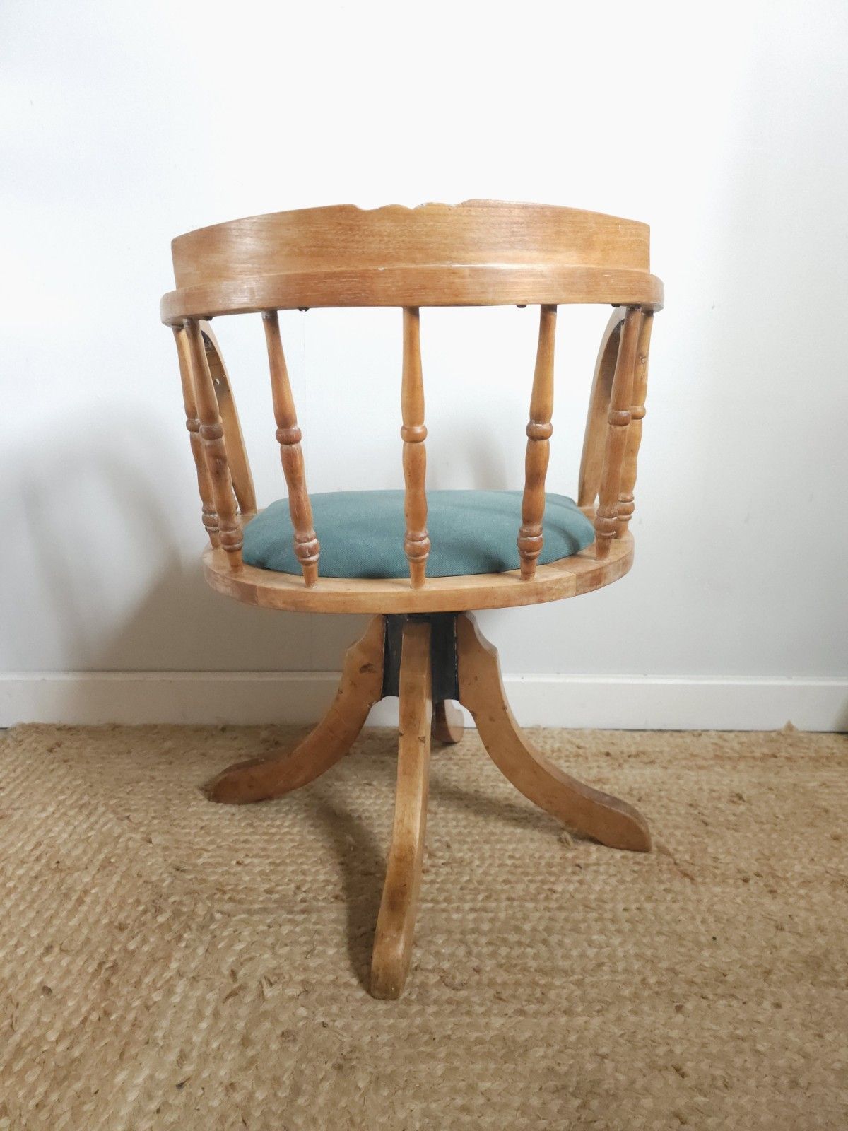 Vintage Desk Chair Swivel Beech Adjustable Height Captain's Chair Delivery photo 145.0