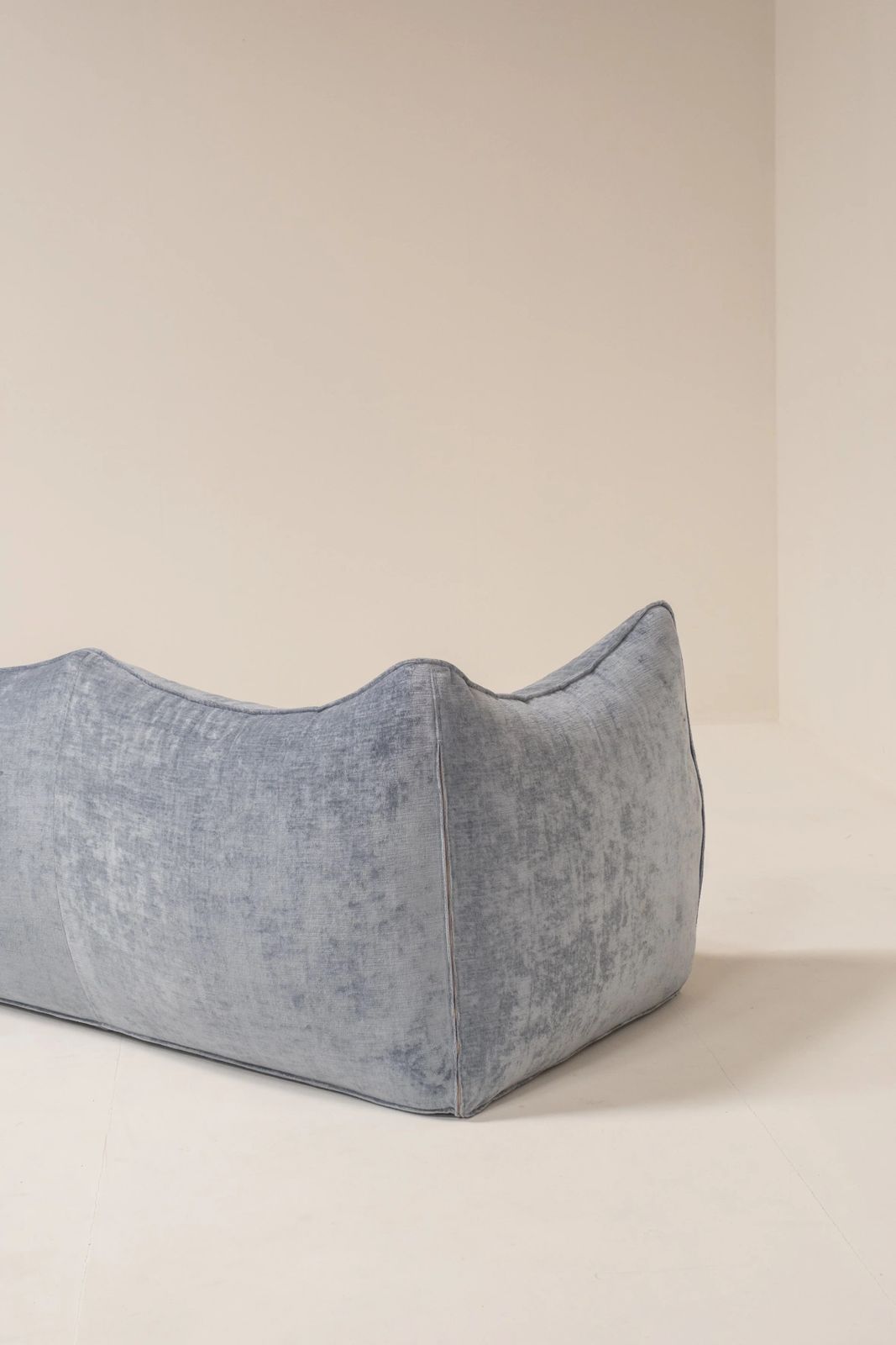 photo for sale “Le Bambole” Sofa By Mario Bellini For B&B Italia, Velvet Upholstery, Italy, 1970s