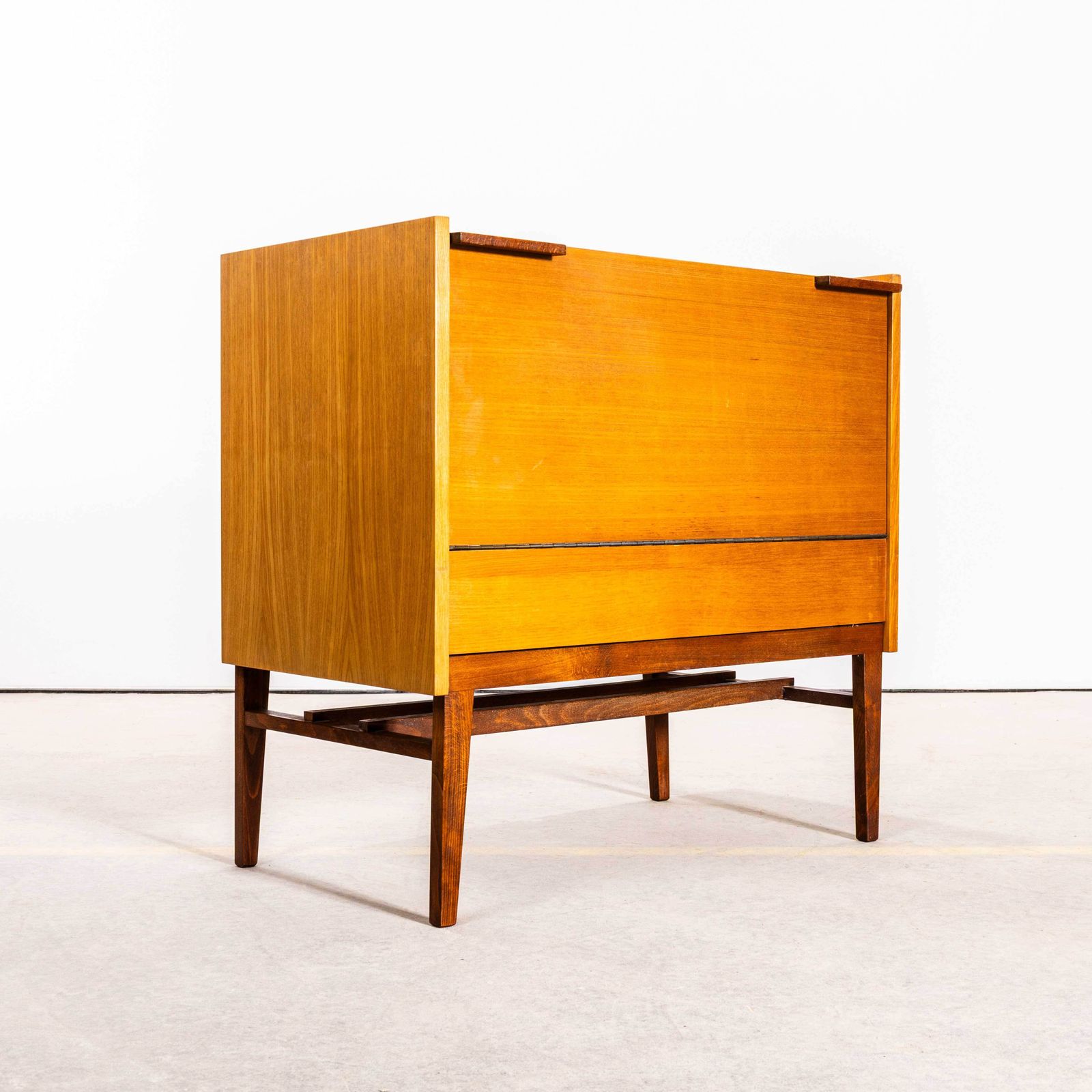 1950’s Original Birch Blanket Box – Small Cabinet By Tatra Pravenec photo Furniture