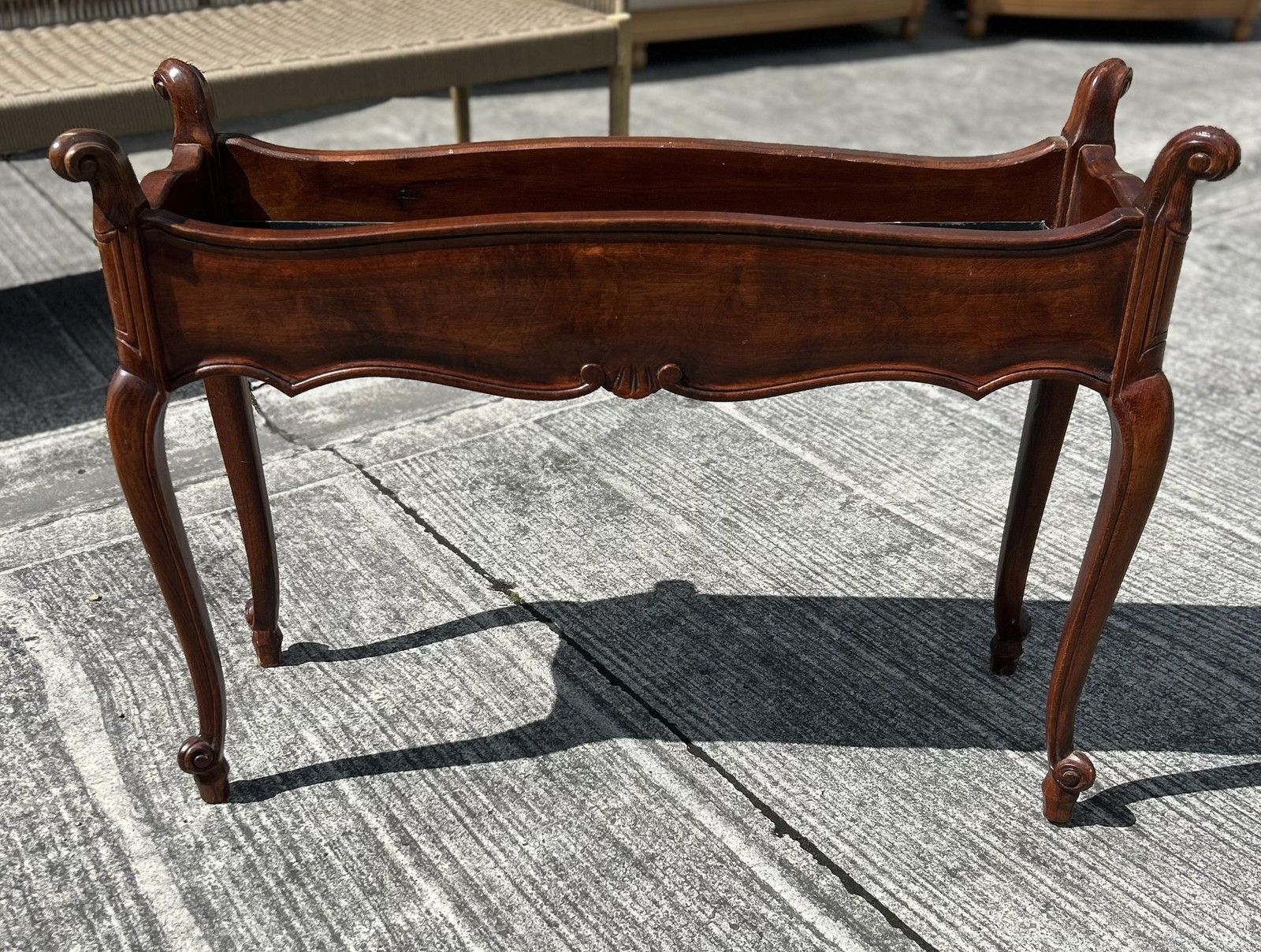 Quality Reproduction French Louis Style Mahogany Tall Planter Wine Cooler Stand photo for sale