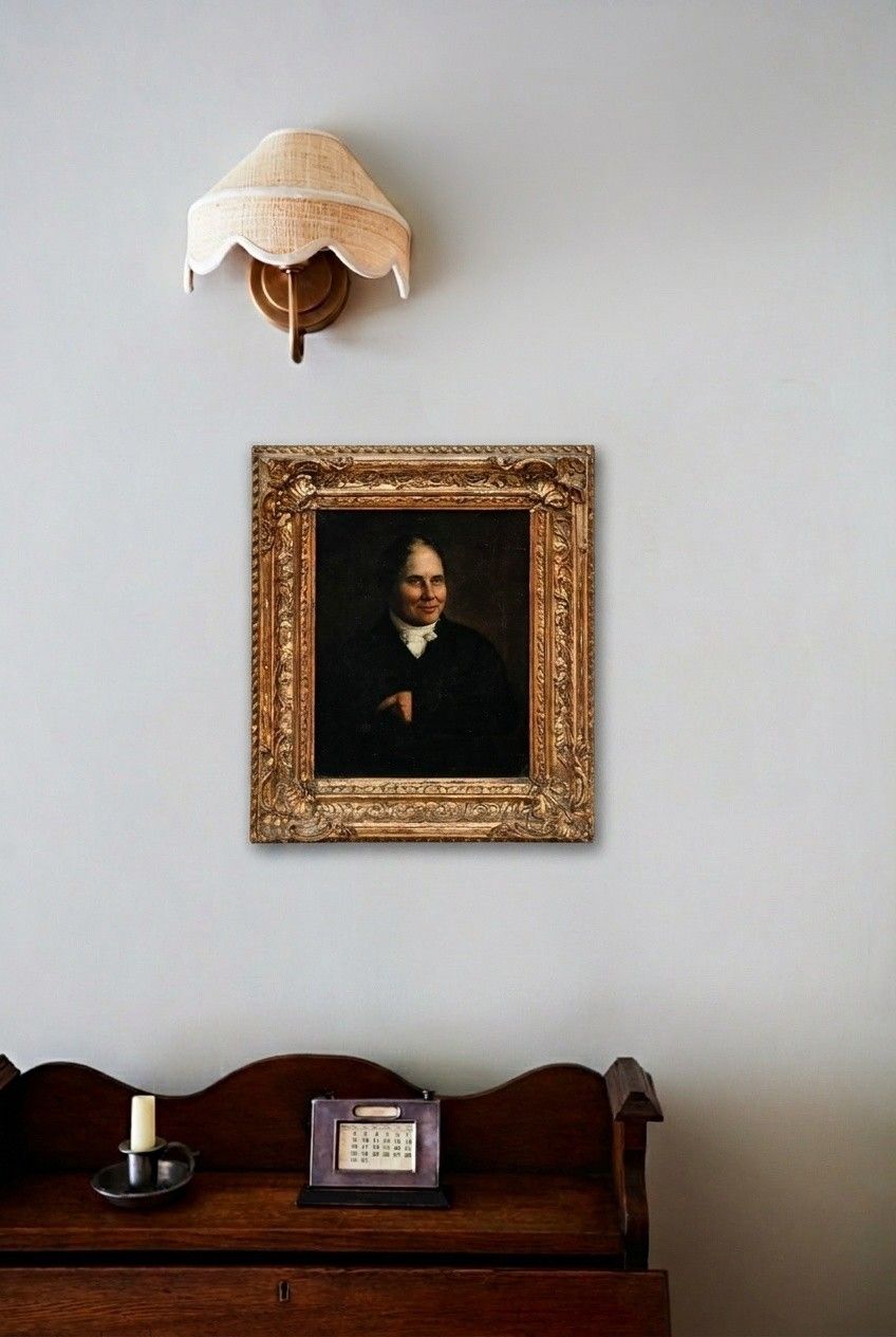 Framed Early 19th Century Oil Gentleman With A White Cravat photo for sale