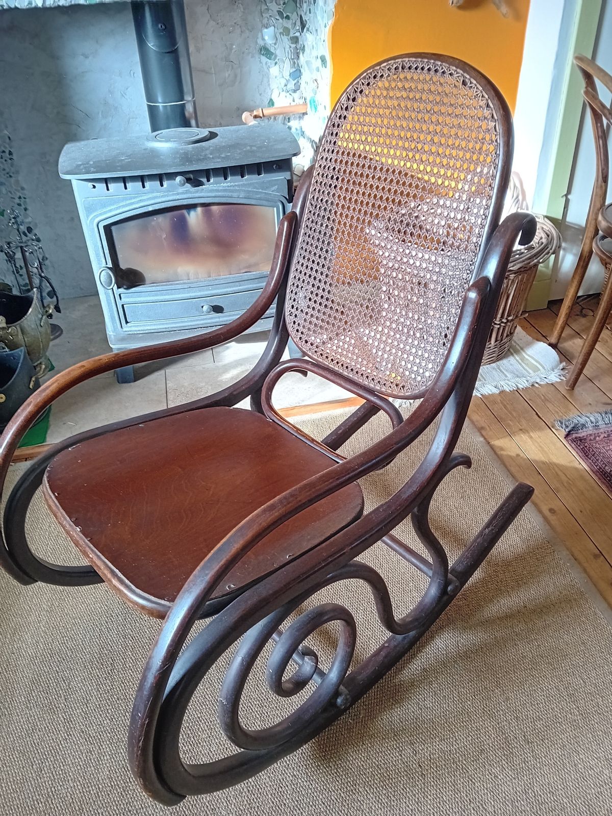 photo for sale Antique Mundus   J & J Kohn Bentwood Rocking Chair Secessionist Thonet Style Restoration Project Investment Piece