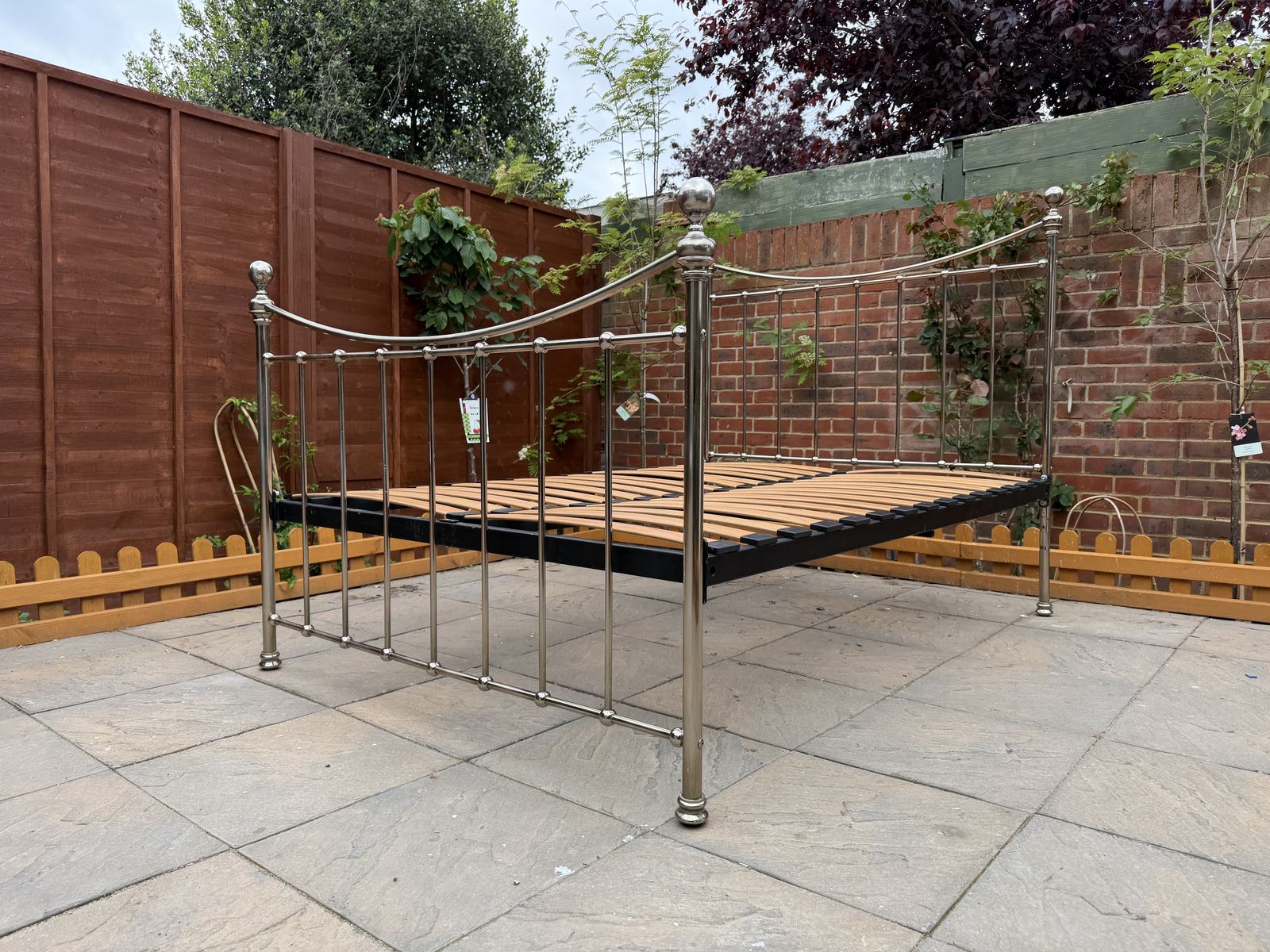 Furniture Elegant & Premium Quality “The Original Bed Co” Kendal Nickel Double Size Frame   Good Condition, Rrp £1,500 photo