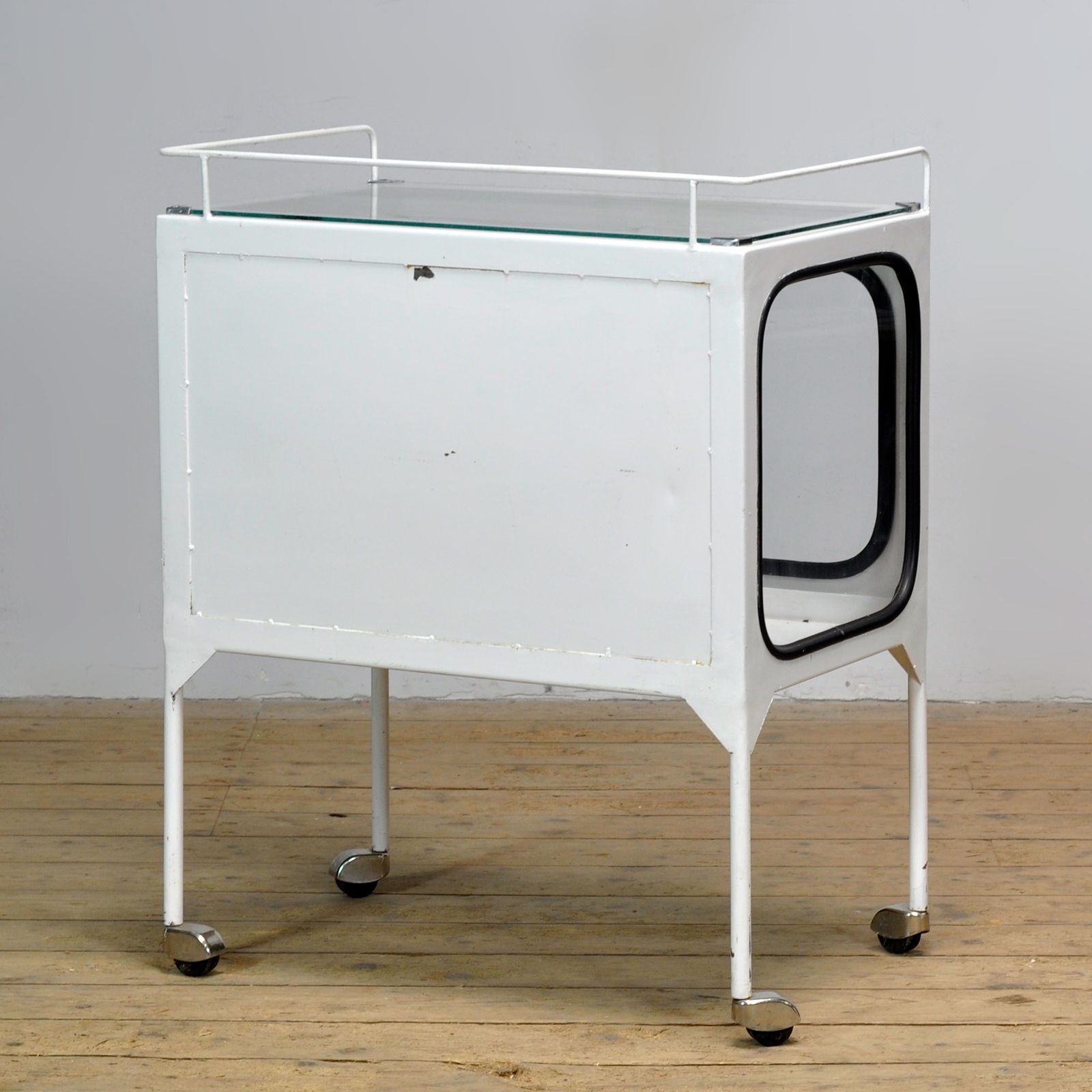 photo furniture Vintage Hospital Trolley, 1970s