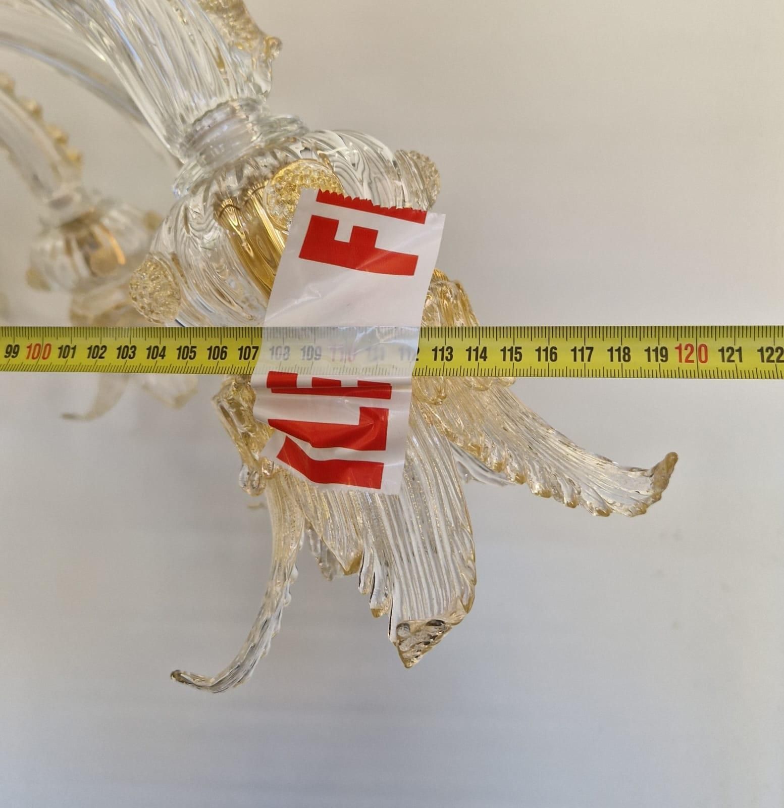 Venetian Transparent And Gold Murano Glass Chandelier With Flowers And Leaves. photo vintage