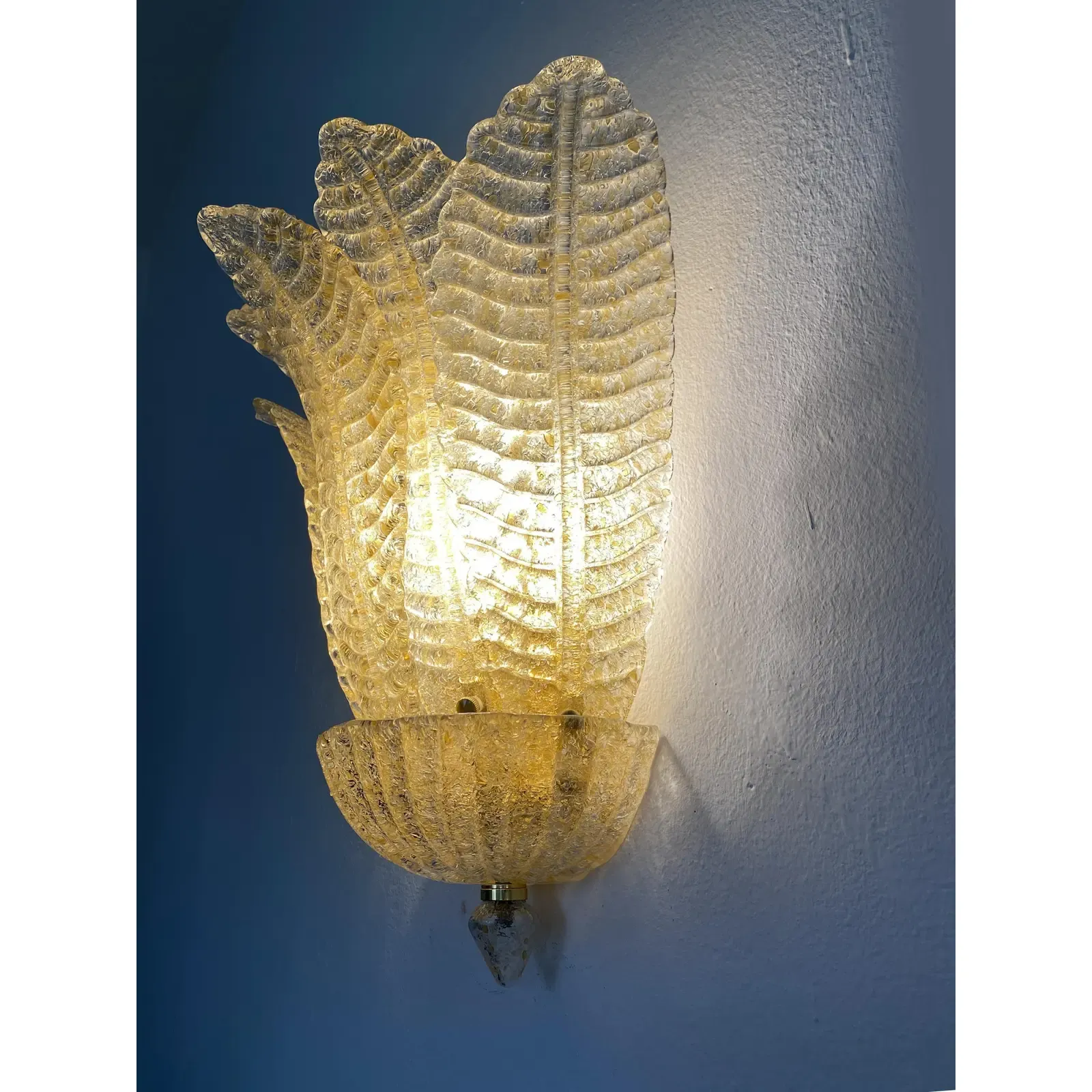 Set Of Four Venetian Gold Graniglia “Leaf” Murano Glass Wall Sconces. photo 4433.0