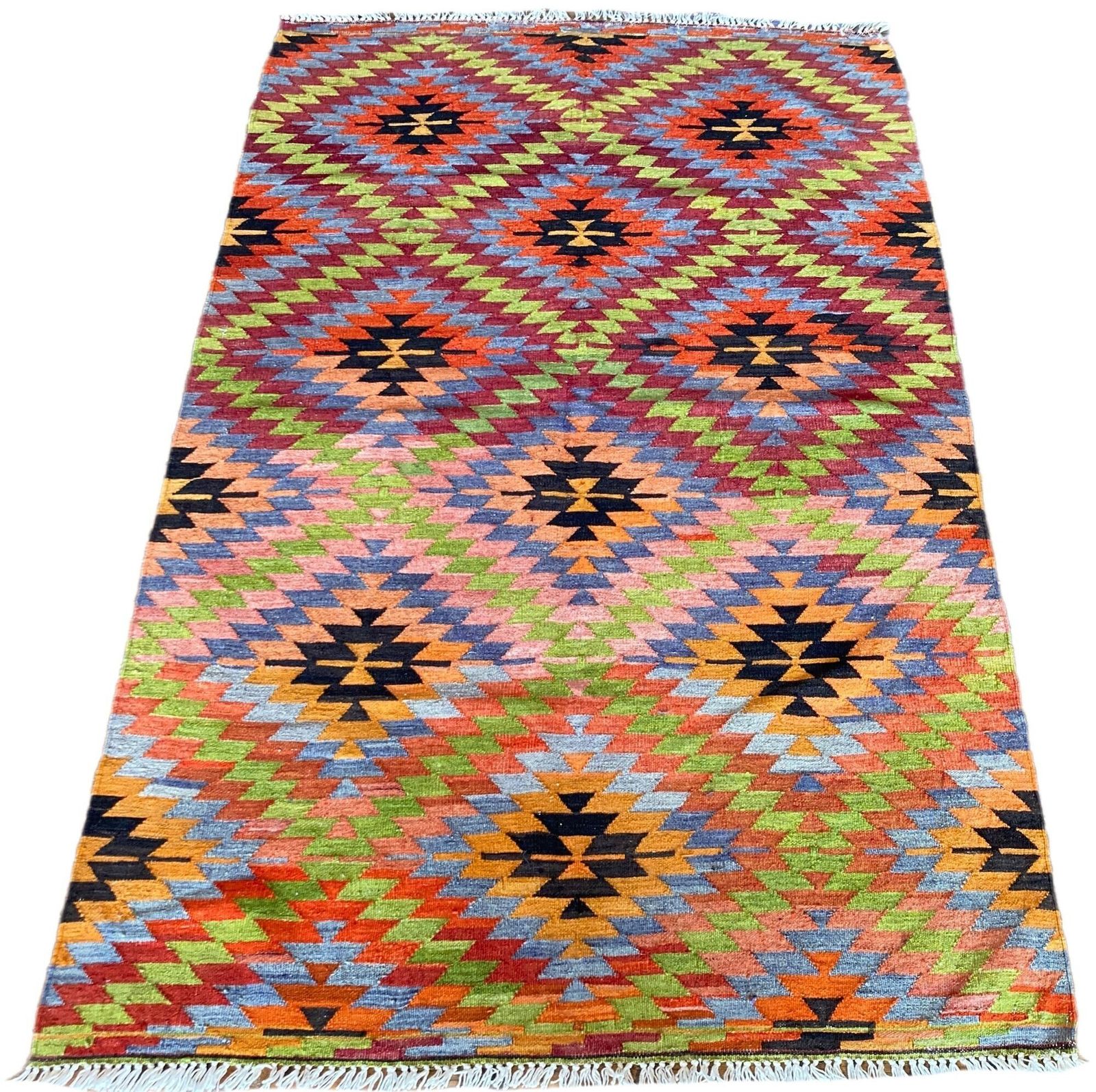 Vintage Anatolische Kilim 1,83 m x 1,17 m photo furniture