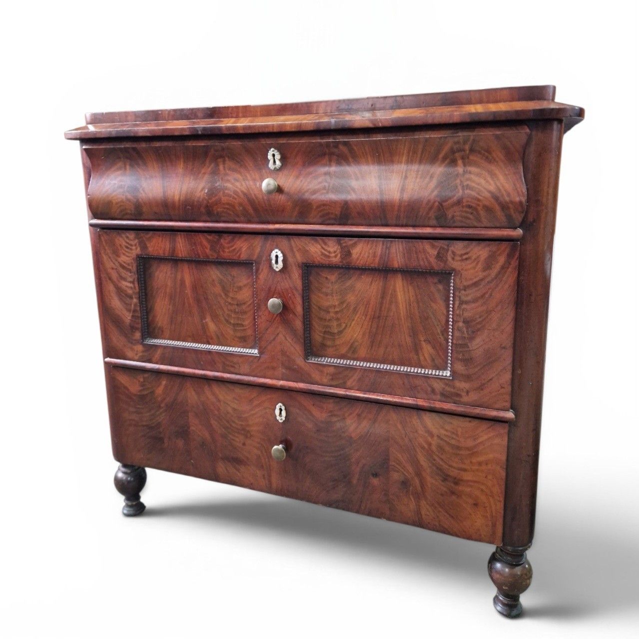 photo furniture Antique Continental Flame Mahogany Chest Of 3 Drawers Biedermeier Style