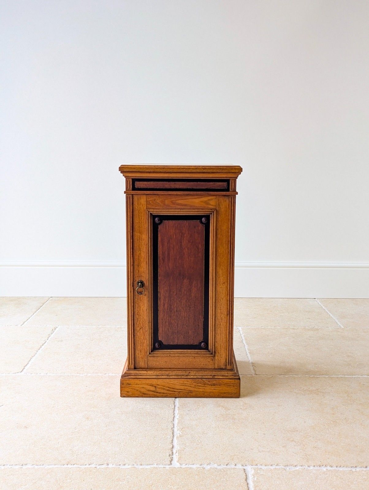 Antique Victorian Oak Aesthetic Movement Bedside Cabinet C.1890 photo for sale