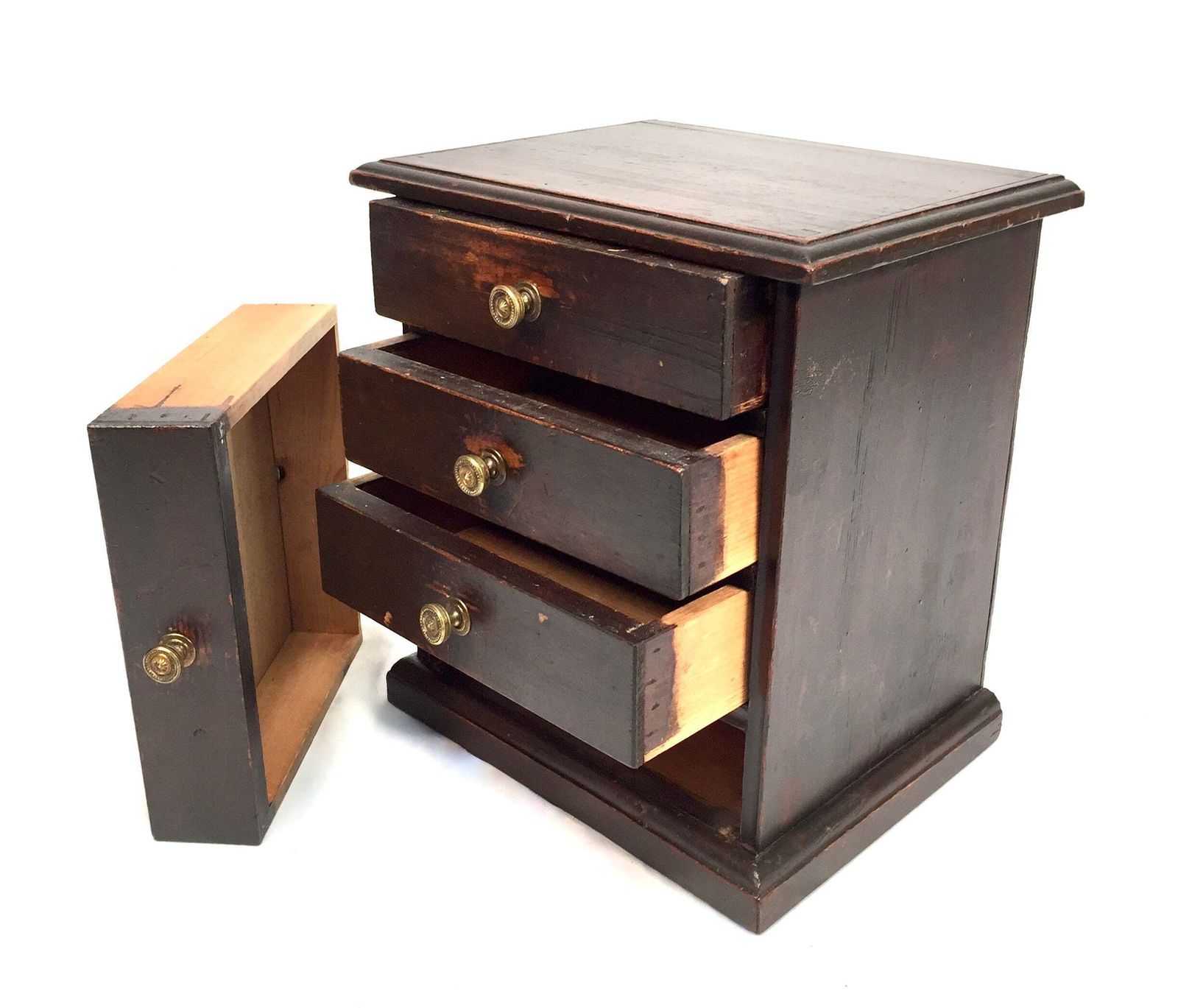 photo vintage Antique Tabletop Rustic Wooden Chest Of Drawers / Filing Storage Box Cabinet