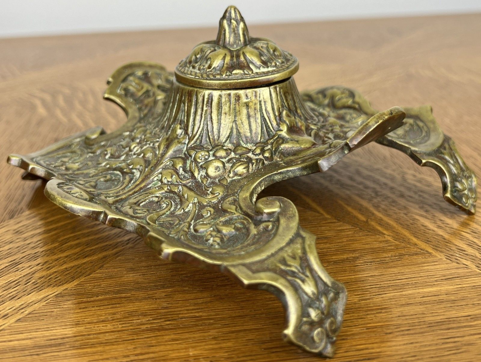 photo for sale Inkwell Set Vintage French Style Ornate Decorative Desk Ink Pot Holder Lot 6027