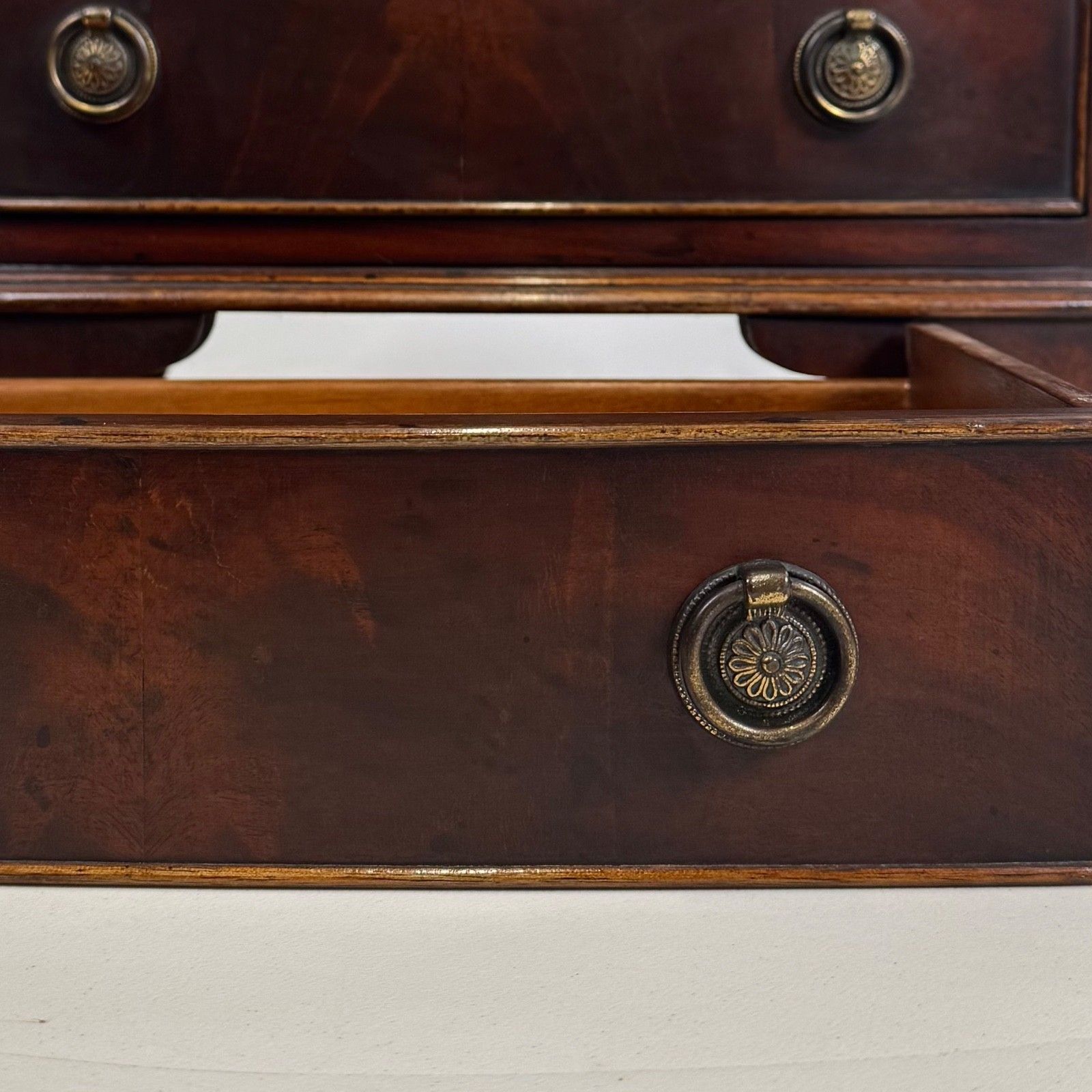Furniture Antique 20th Century Small Chest Of Drawers In Mahogany ( Af 5707 ) photo