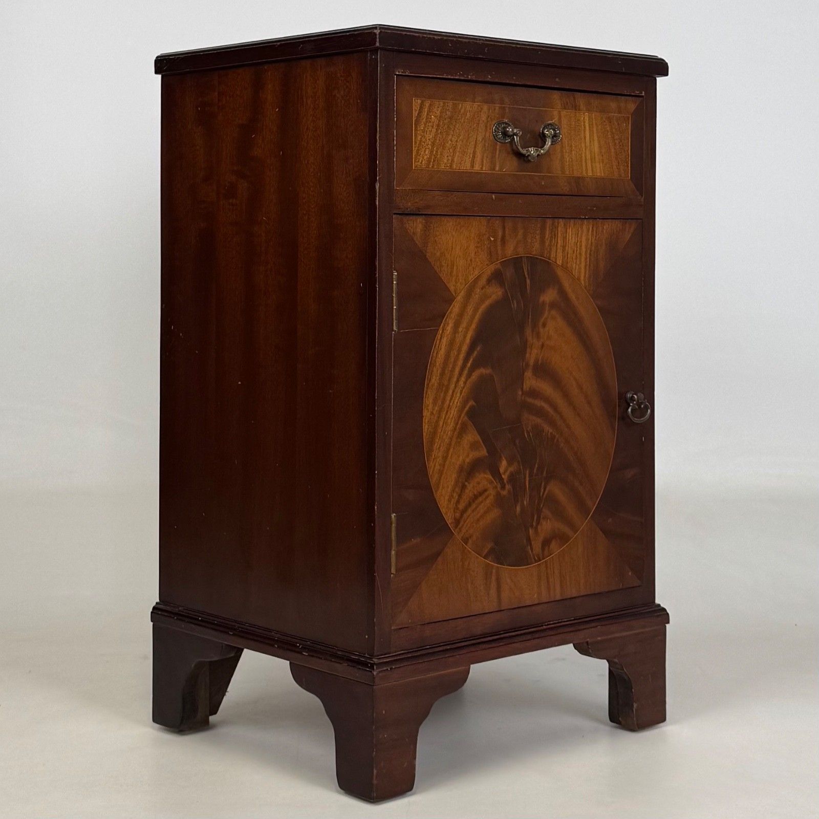 photo for sale Antique 20th Century Pair Of Mahogany Bedside Cabinets ( Af 5715 )
