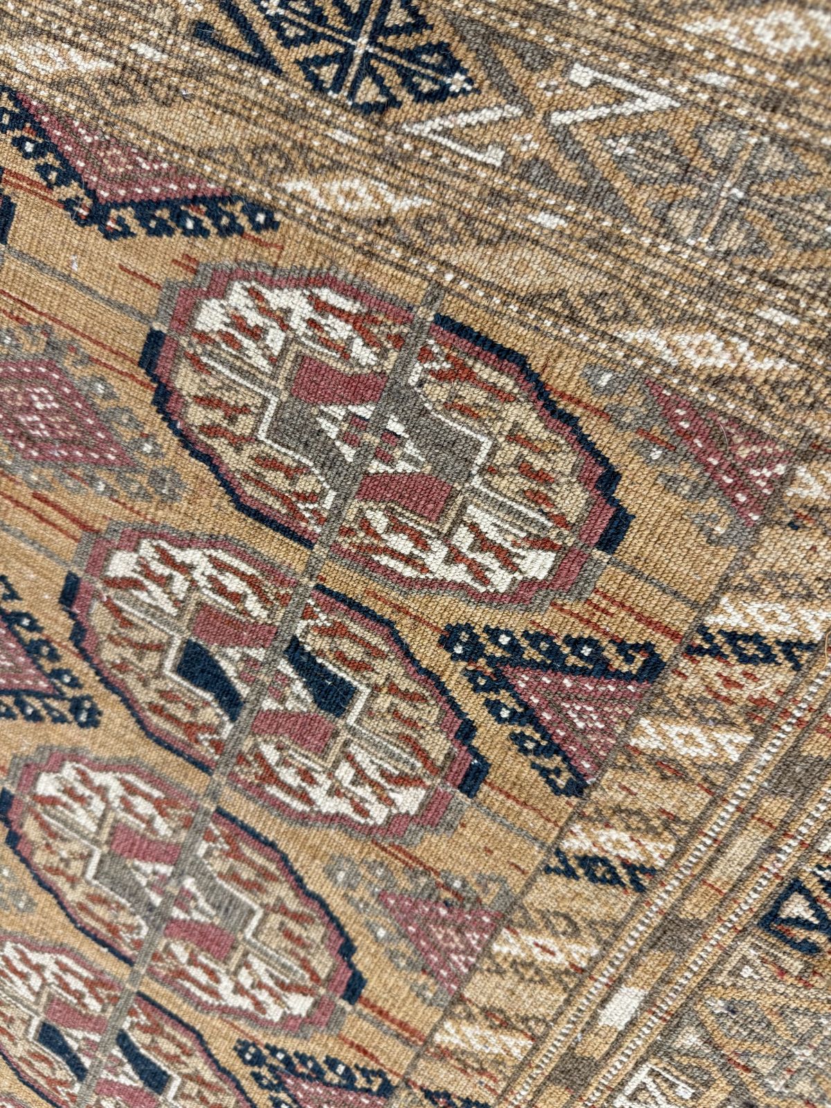photo vinterior Mid Century Hand Knotted Afghan Bokhara Rug, Muted Earth Tones,
