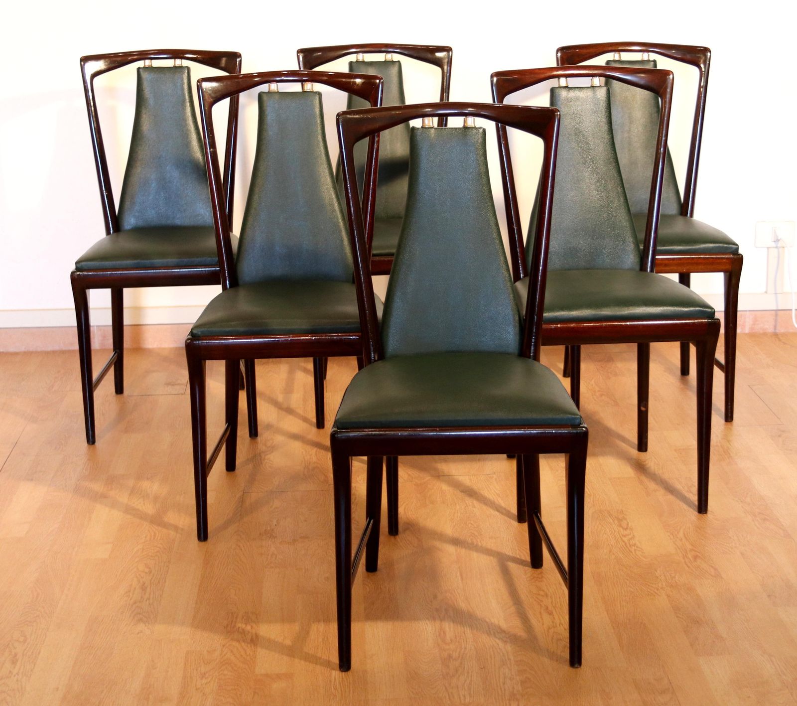 Set Of 6 Mid Century Chairs By Osvaldo Borsani, Atelier Borsani Varedo photo furniture