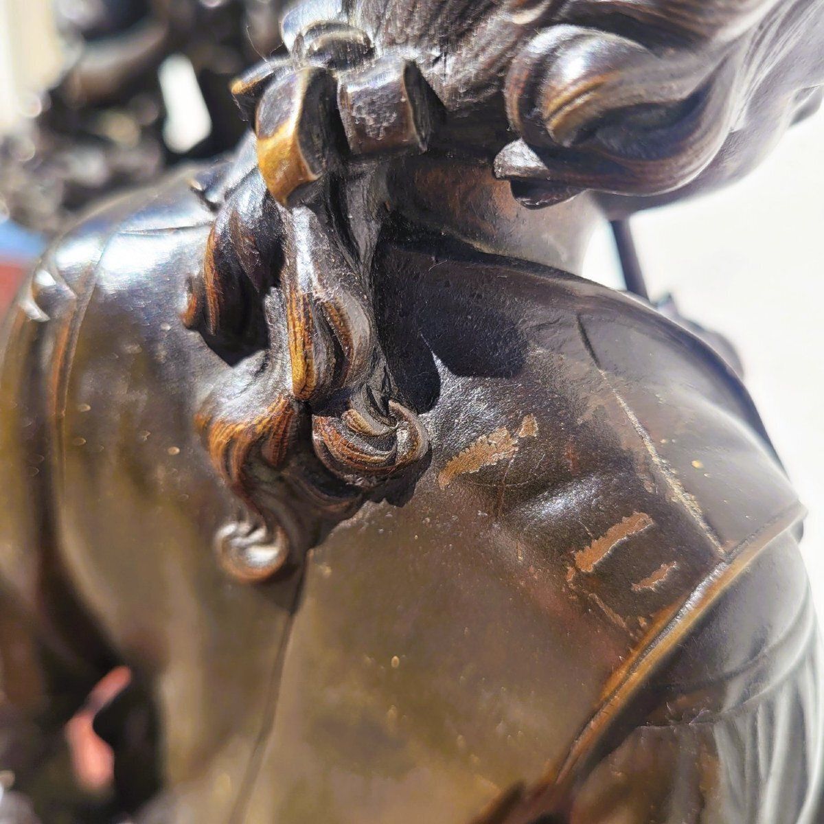980.0 Bronzen beeldengroep van galant liefdespaar, hoogte 31 cm, 19e eeuw photo