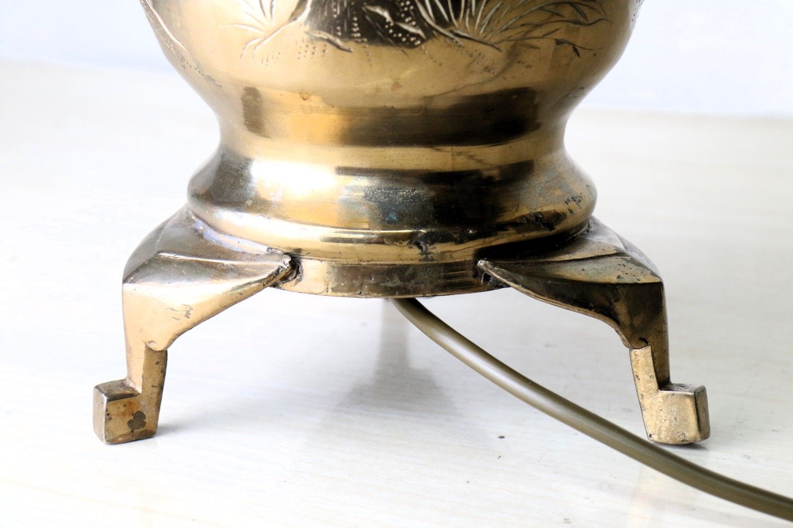 Lighting Table Lamp Antique Japanese Lamp Bronzed Brass With High Relief Detailing photo