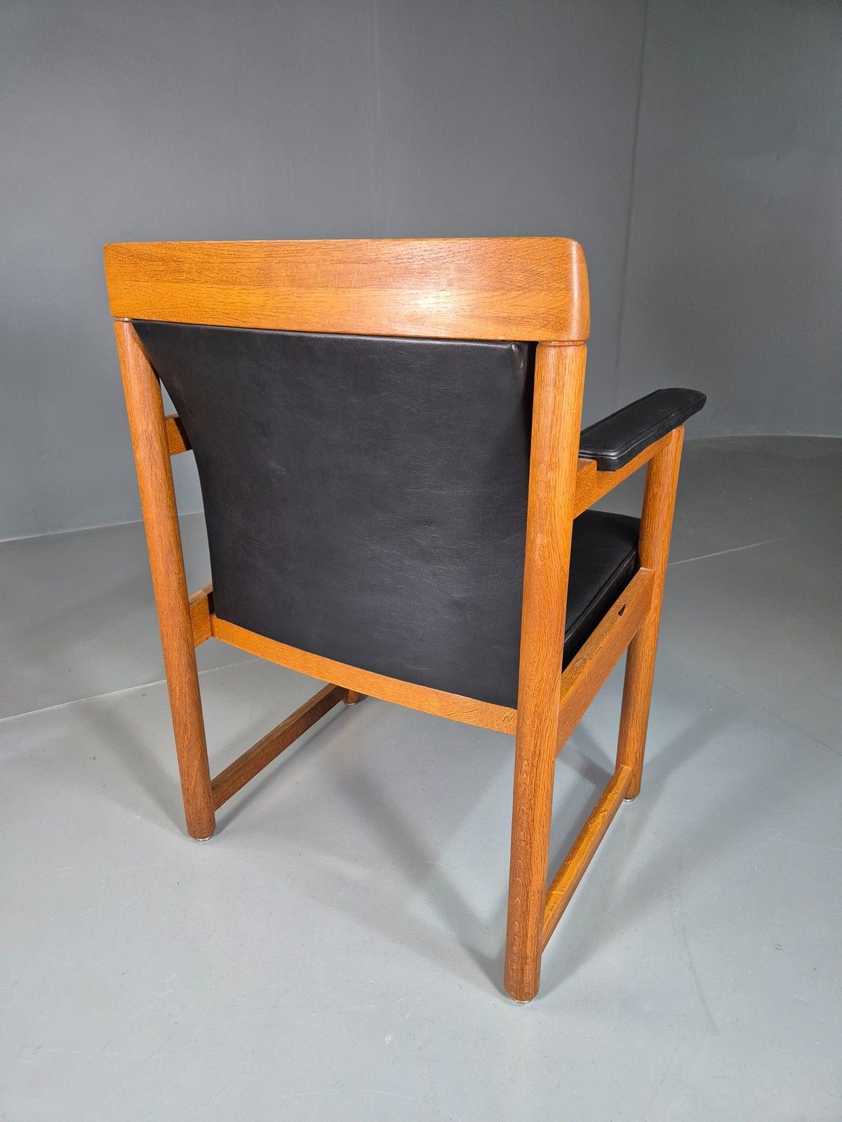 Vintage Mid Century Elbow Desk Chair Swedish 1960s Black Leather Retro Eb07001 photo vintage