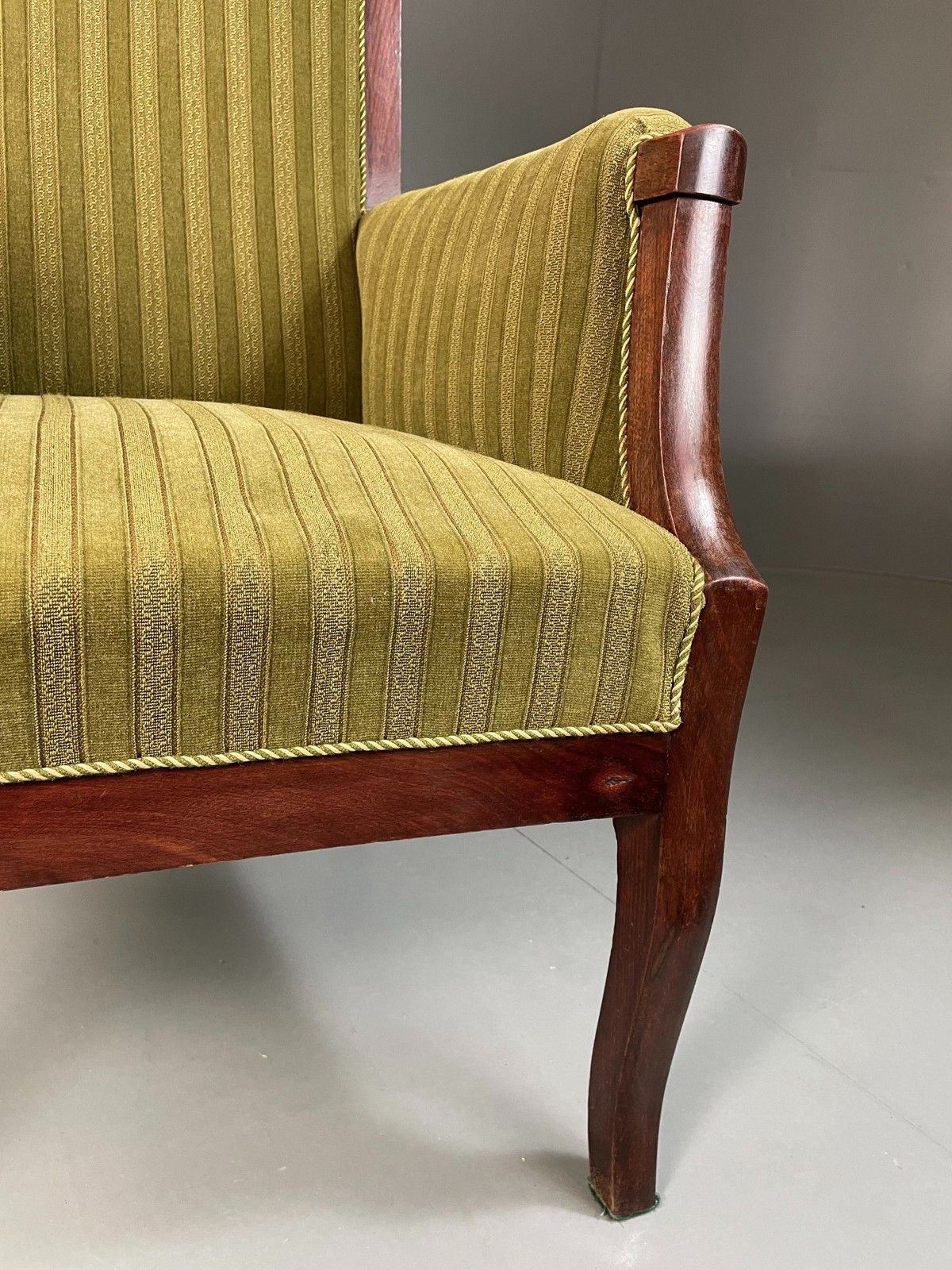 photo vintage Antique Danish Lounge Chair Throne Type 1900s Green Eb04587
