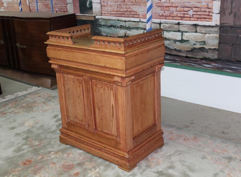 Shop Cashier In 20th Pichpin photo furniture