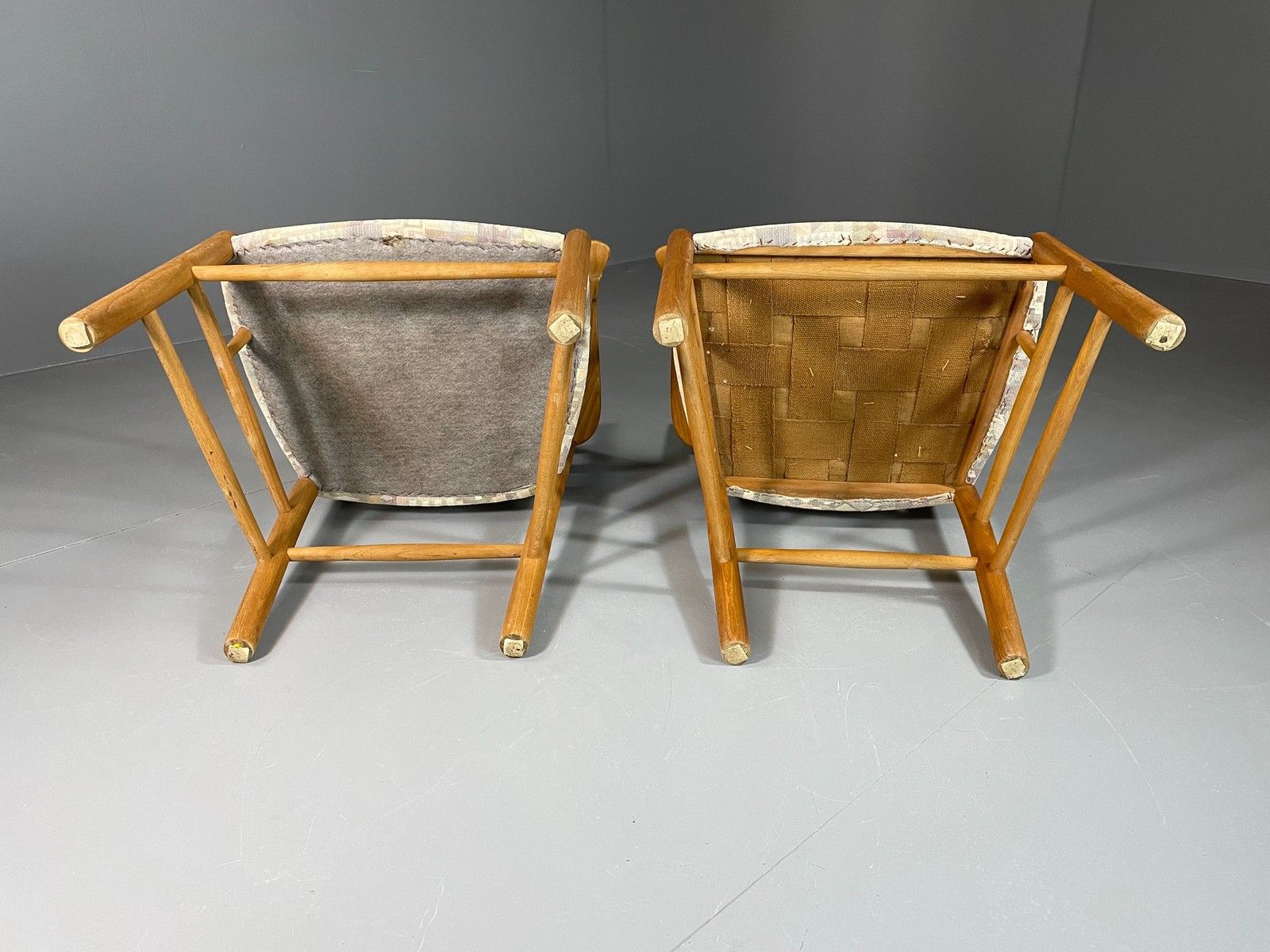 photo furniture 2 Vintage Kaare Klint Church Chairs Fritz Hansen 1930s Retro Mcm  Eb06017