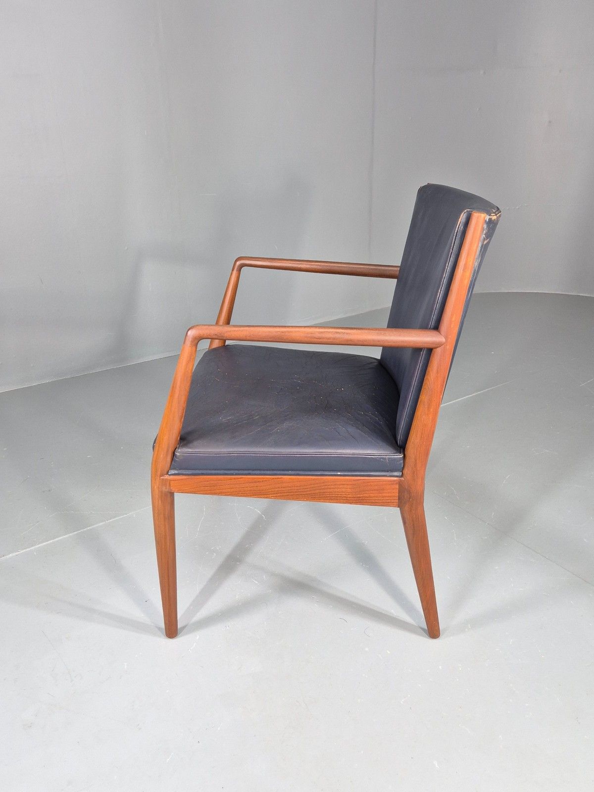 photo buy Vintage Mid Century Teak Armchair Blue Leather 1960s Retro Eb11901