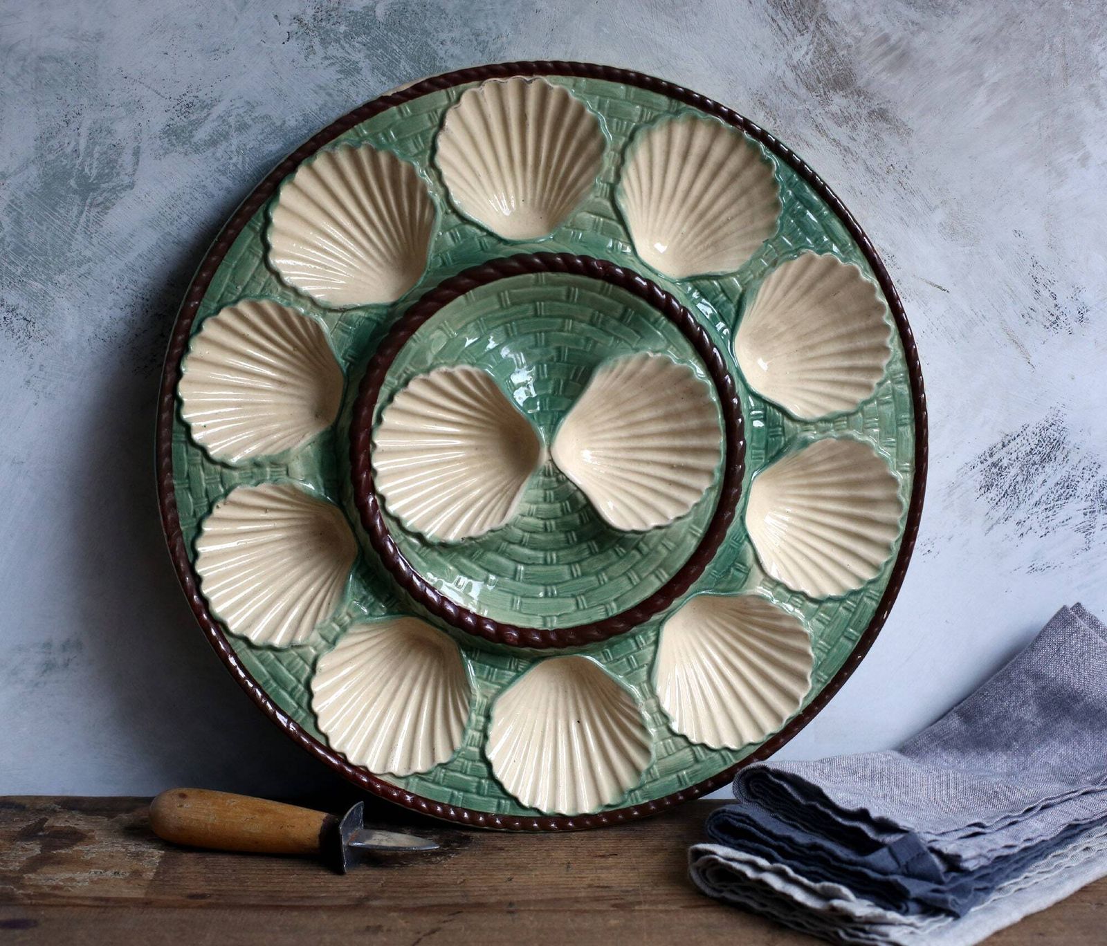 Large Oyster Plate Serving Platter Dish Scallop Shell Vintage French Green & White Majolica Basket Weave photo furniture