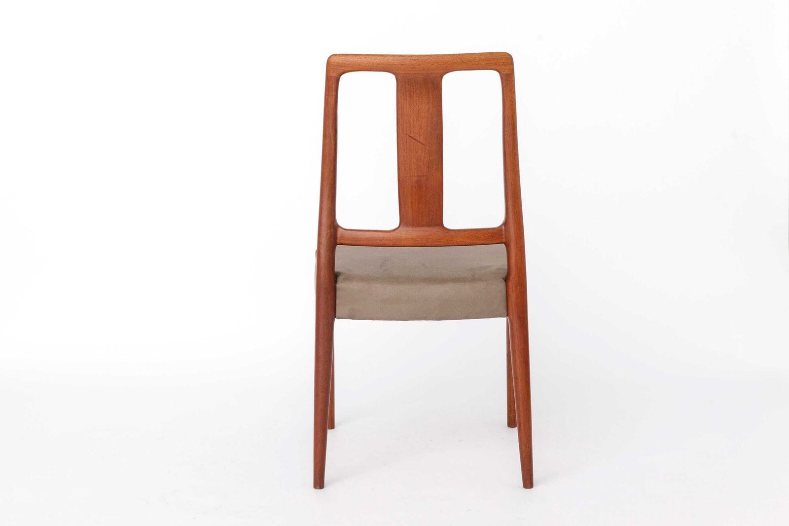 Set Of 4 Vintage D Scan Dining Chairs, Singapore 1960s, Danish Modern Mid Century Chairs, Newly Upholstered Hardwood Dining Chairs photo vinterior