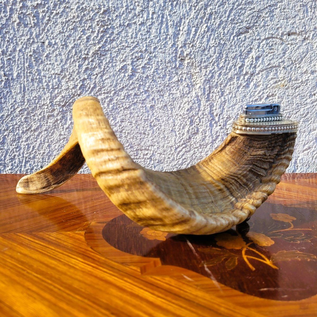 Gucci, Set van hoornobjecten, 20e eeuw photo furniture